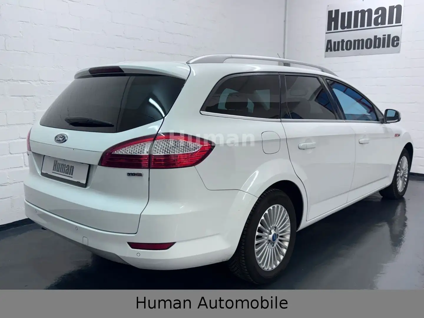 Ford Mondeo Turnier Titanium 2.0 TDCi Klimaaut/Sitzh. Blanc - 2