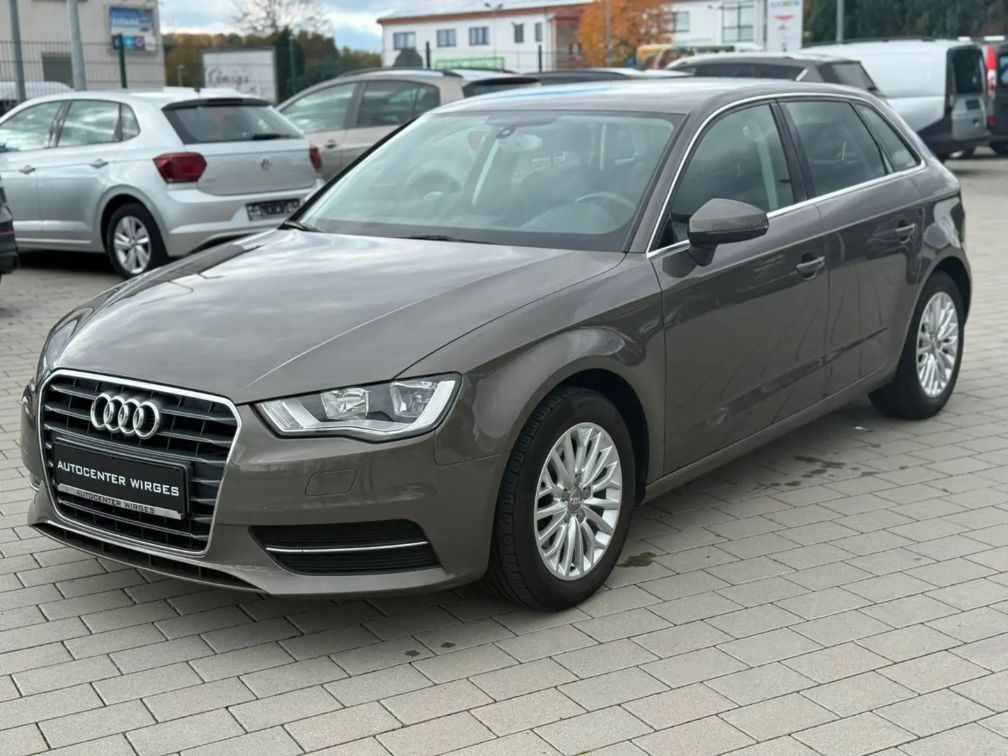 Audi A3 Sportback*1.HAND*AUTOMATIK** Grau - 1