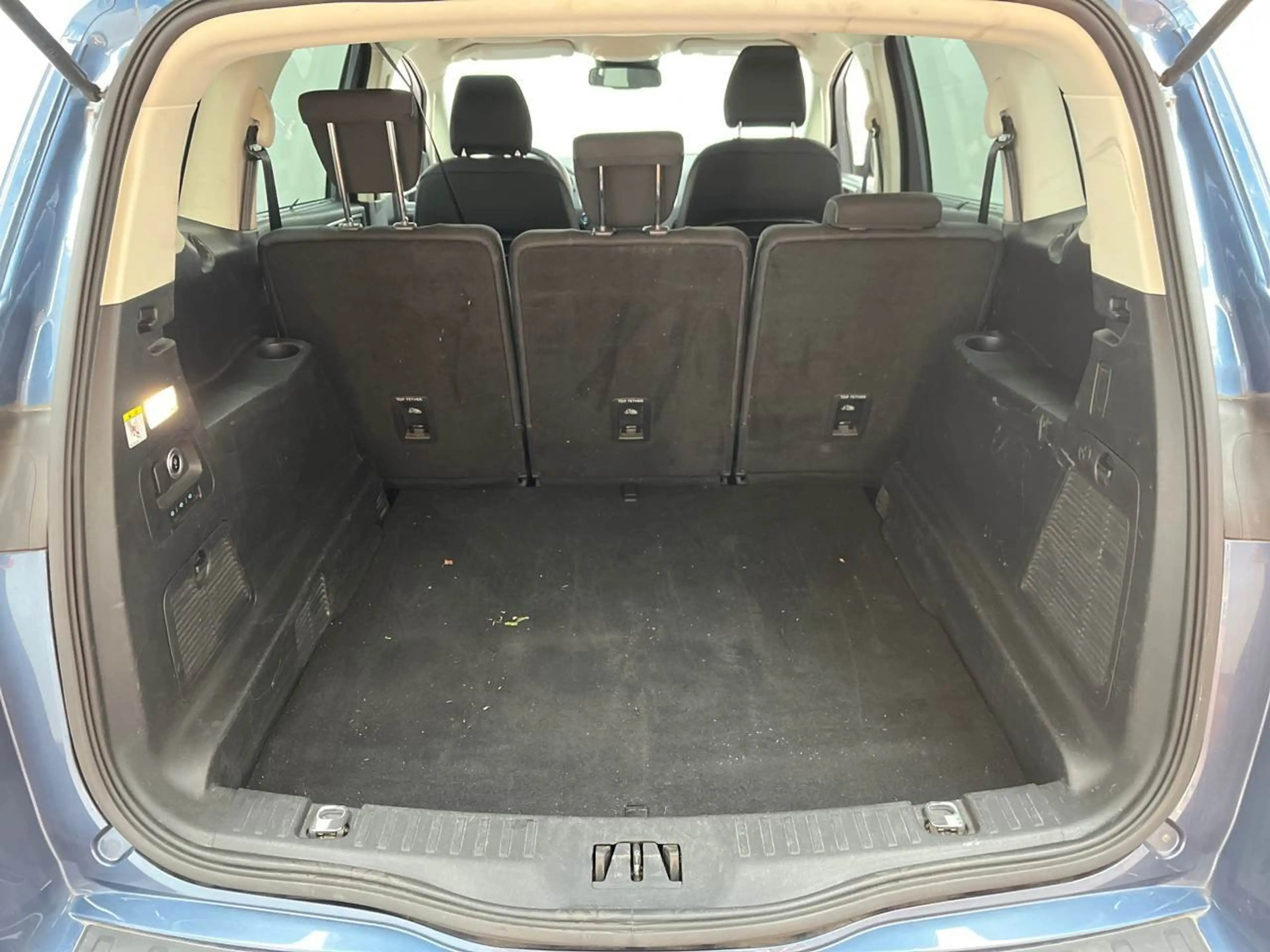 Ford S-Max 2.0 EcoBlue Trend AHK SpoSi Key Navi RKam — photo 13
