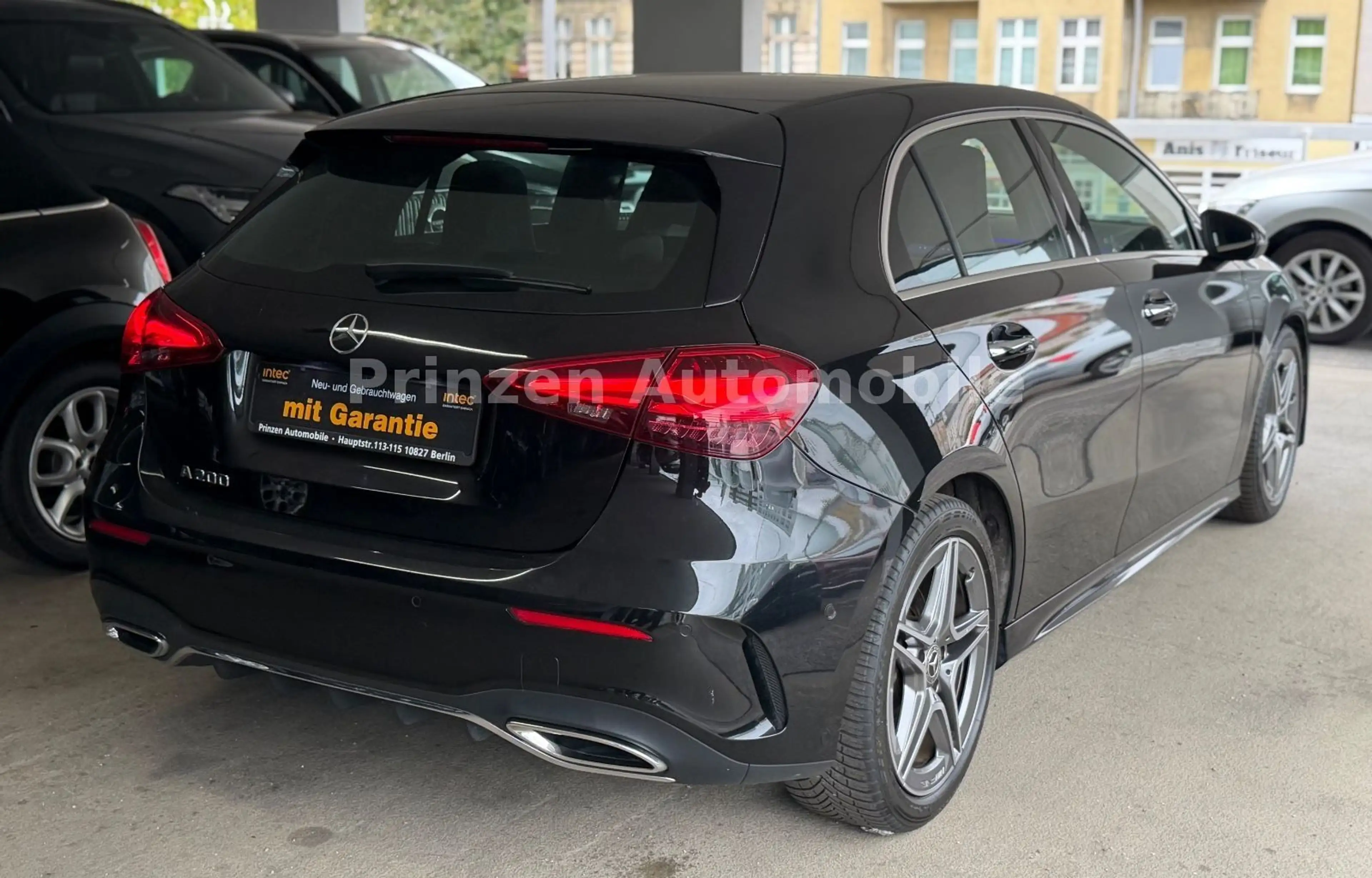 Mercedes-Benz A 200 *AMG*Ambiente*Led*Spur*R.Kam*Acc*Keyless* — photo 6