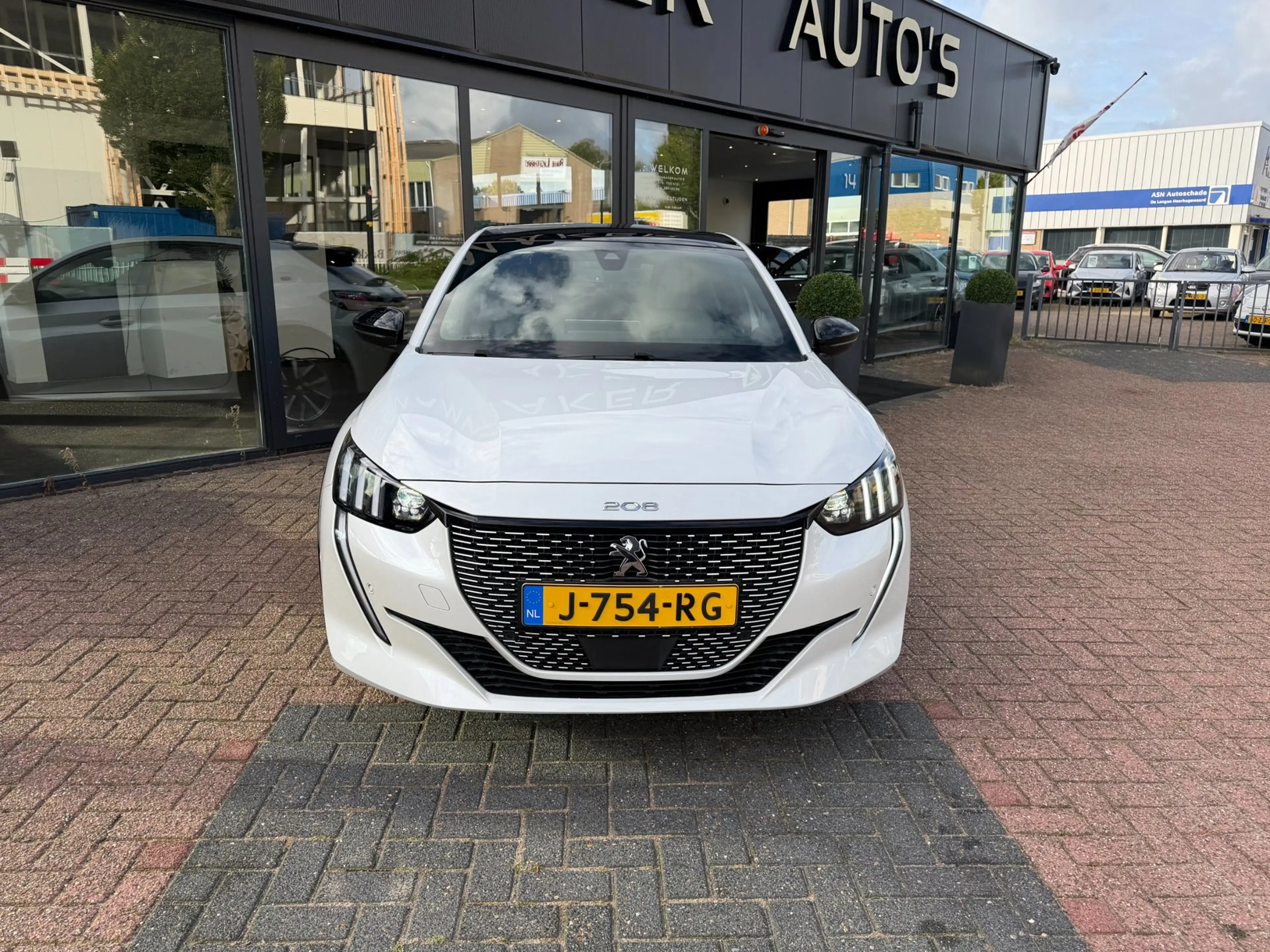 Peugeot e-208 EV GT 350 50 kWh Clima|Cruise|NAVI|CAM|PANORAMA — photo 5