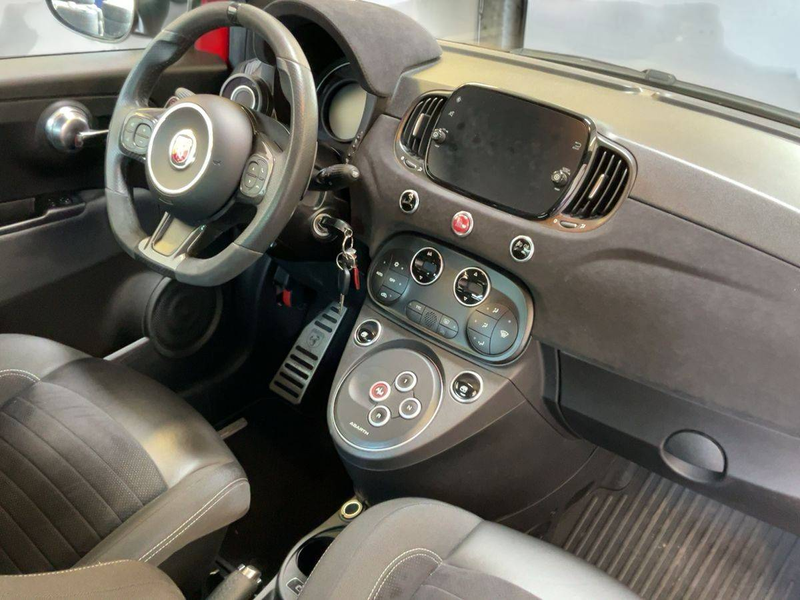 Abarth 500 595 Competizione — photo 12
