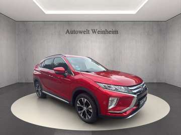 ECLIPSE°CROSS°INTRO°EDITION°360°HEAD-UP°NAV°LED°