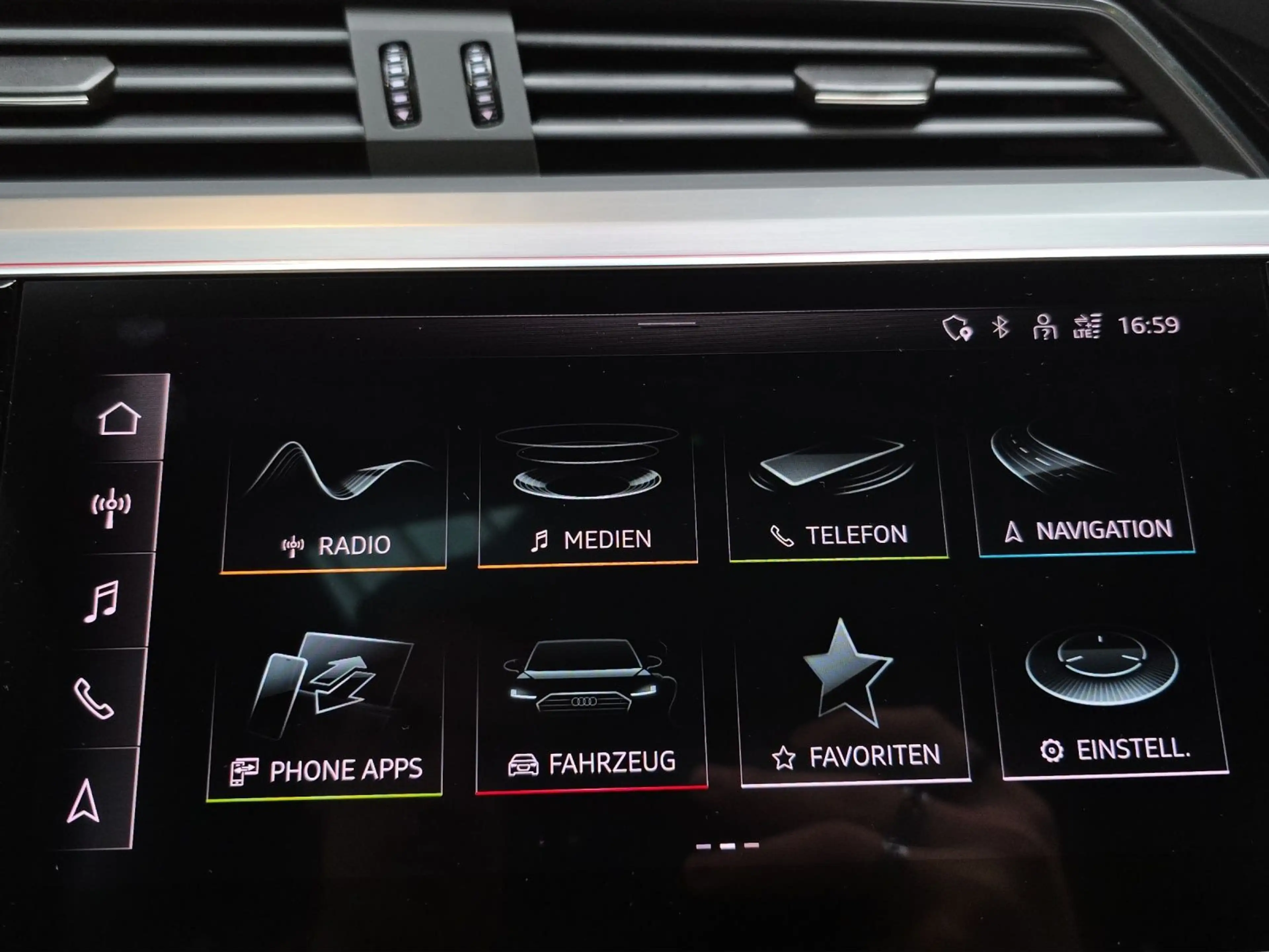 Audi Q8 e-tron Q8 e-tron Sportback Q PANO LM21 B&O MATRIX-LED — photo 12
