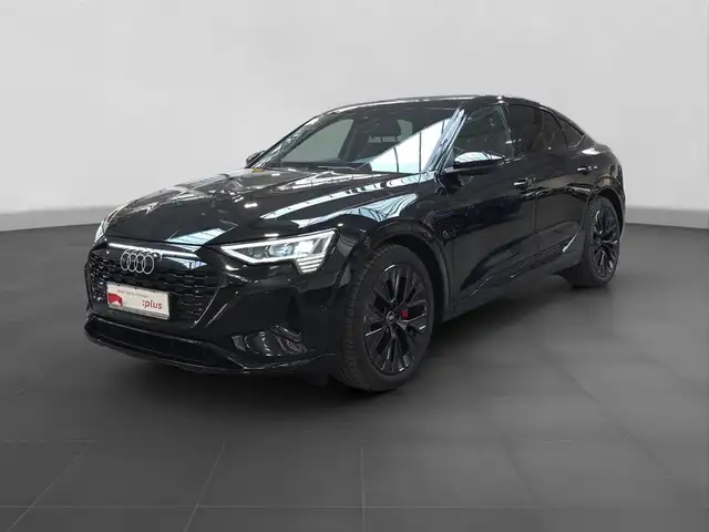 Audi Q8 E-Tron view 2