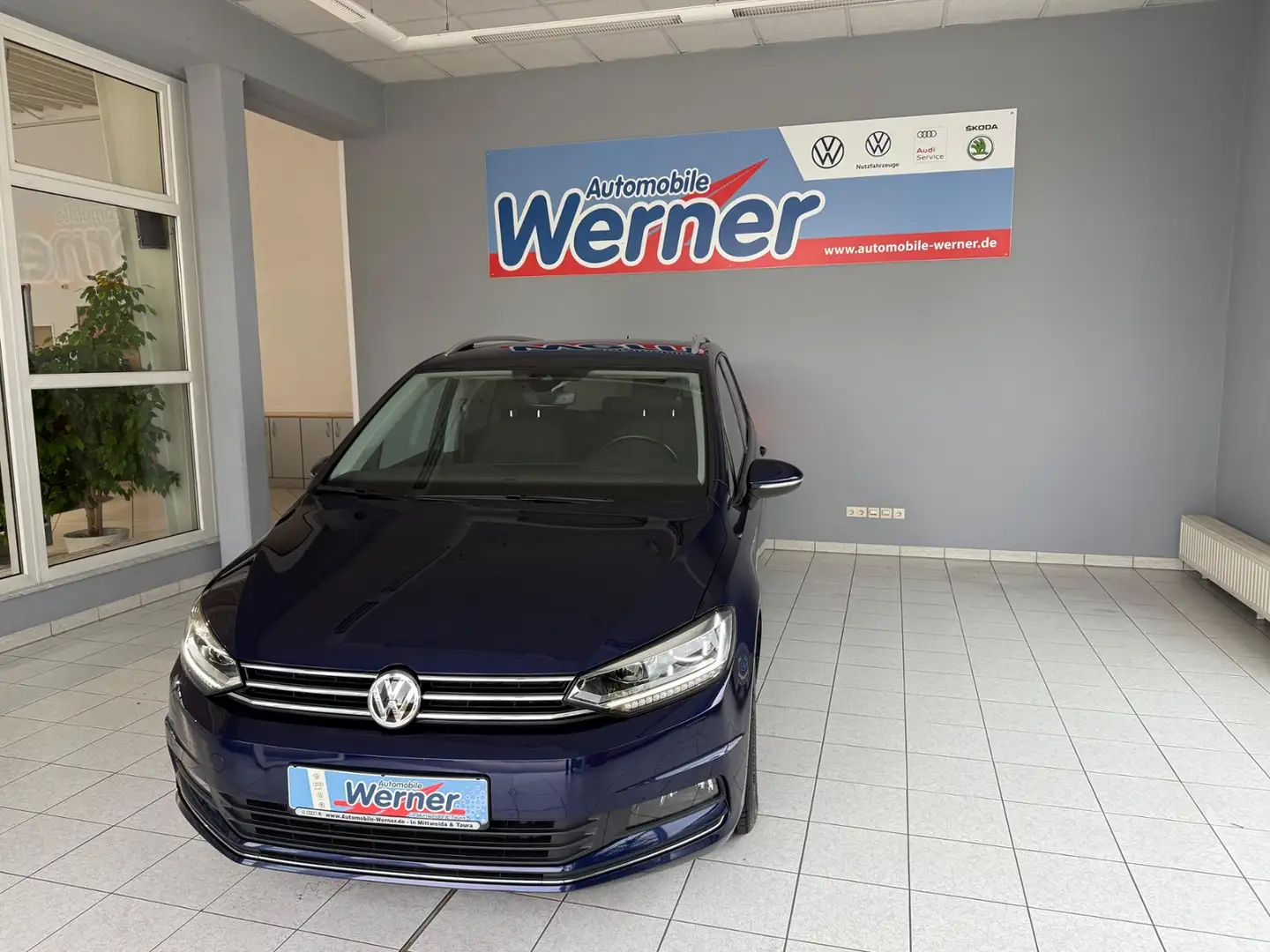 Volkswagen Touran United 2.0TDI AHK LED Navi Azul - 2