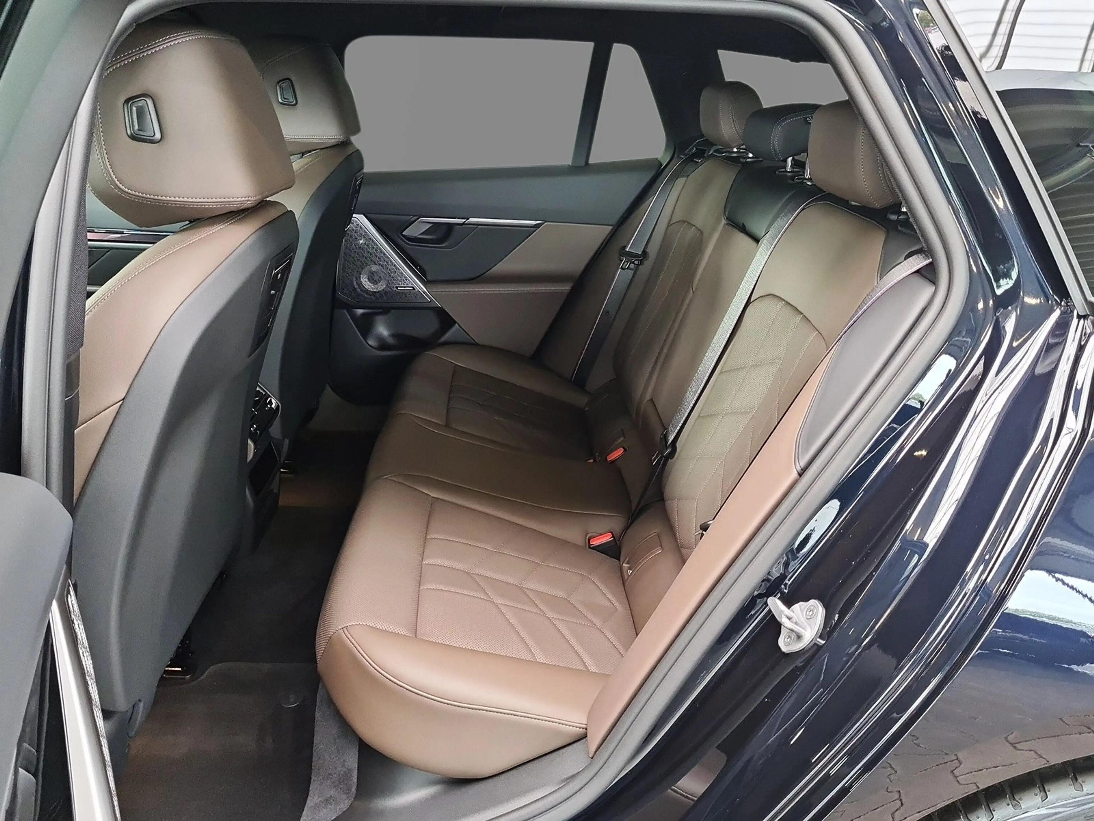 BMW 540 d xDrive M-Sport Pro AHK Finanzierung ab 1,99% — photo 13