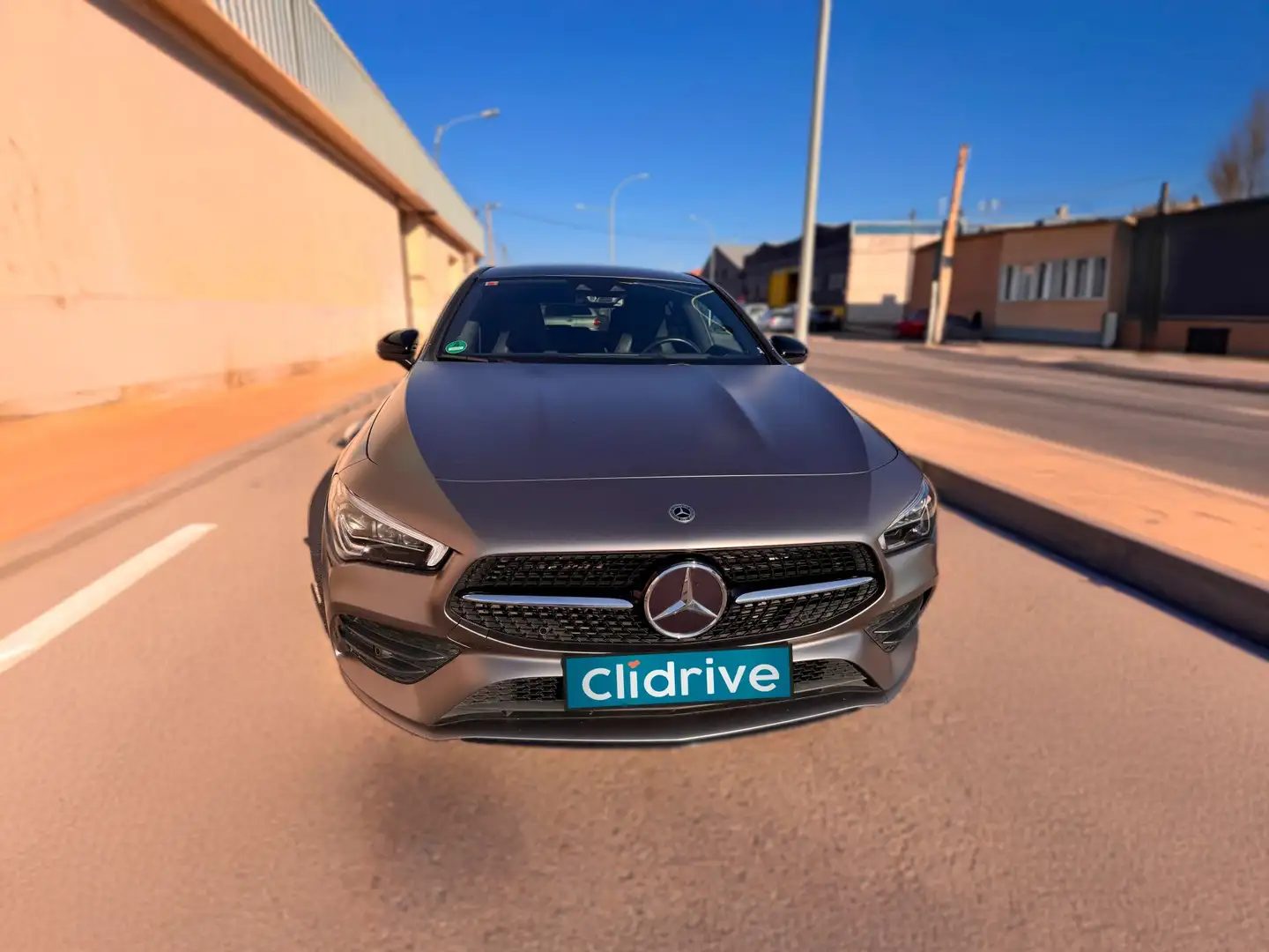 Mercedes-Benz CLA 250 e Shooting Brake Gris - 2