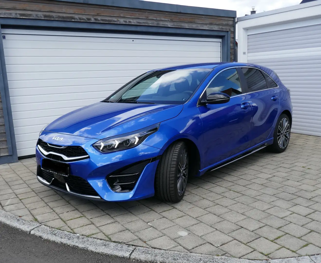 Kia Ceed / cee'd 1.5 T-GDI GT-Line Automatik Garantie Voll 18 Zoll Mavi - 1