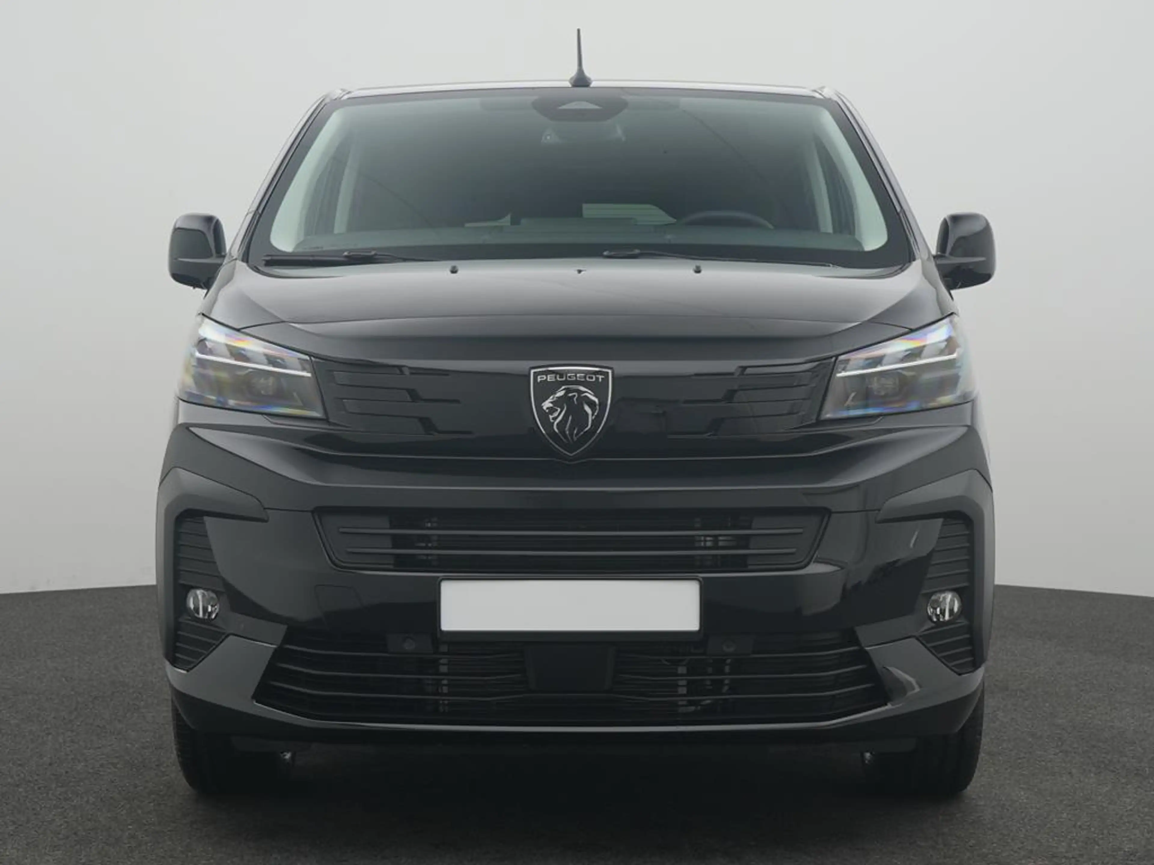 Peugeot Traveller Active L2 BlueHDi 180 EAT8 — photo 3