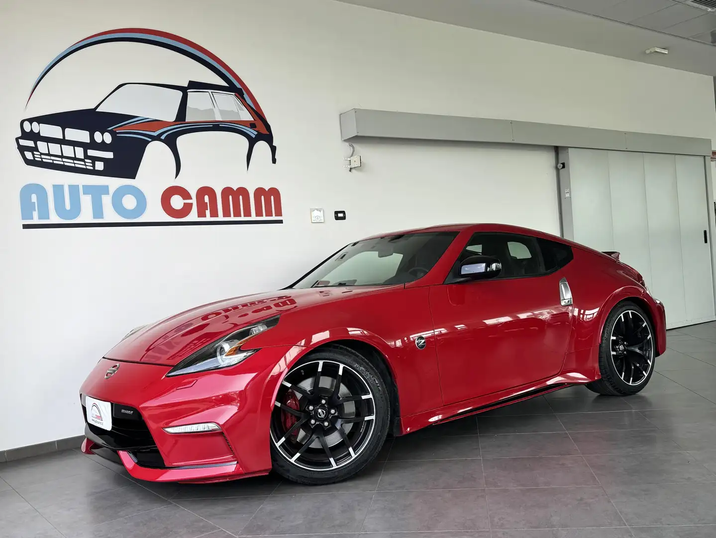 Nissan 370Z Coupe 3.7 V6 Nismo Rot - 1