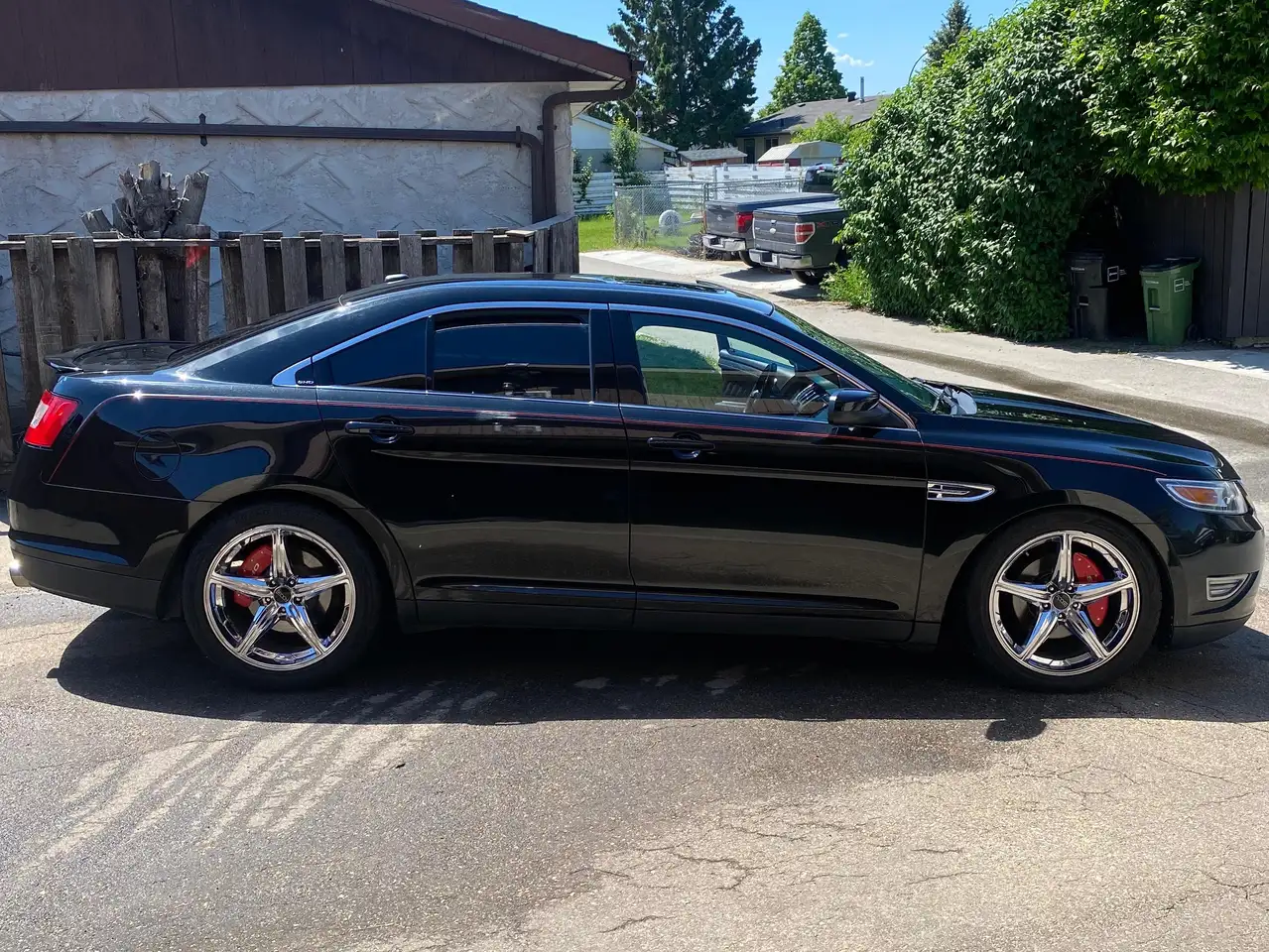 Ford Taurus photo Ford Taurus