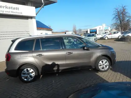 Annonce voiture d'occasion Citroen Grand C4 Picasso - CARADIZE