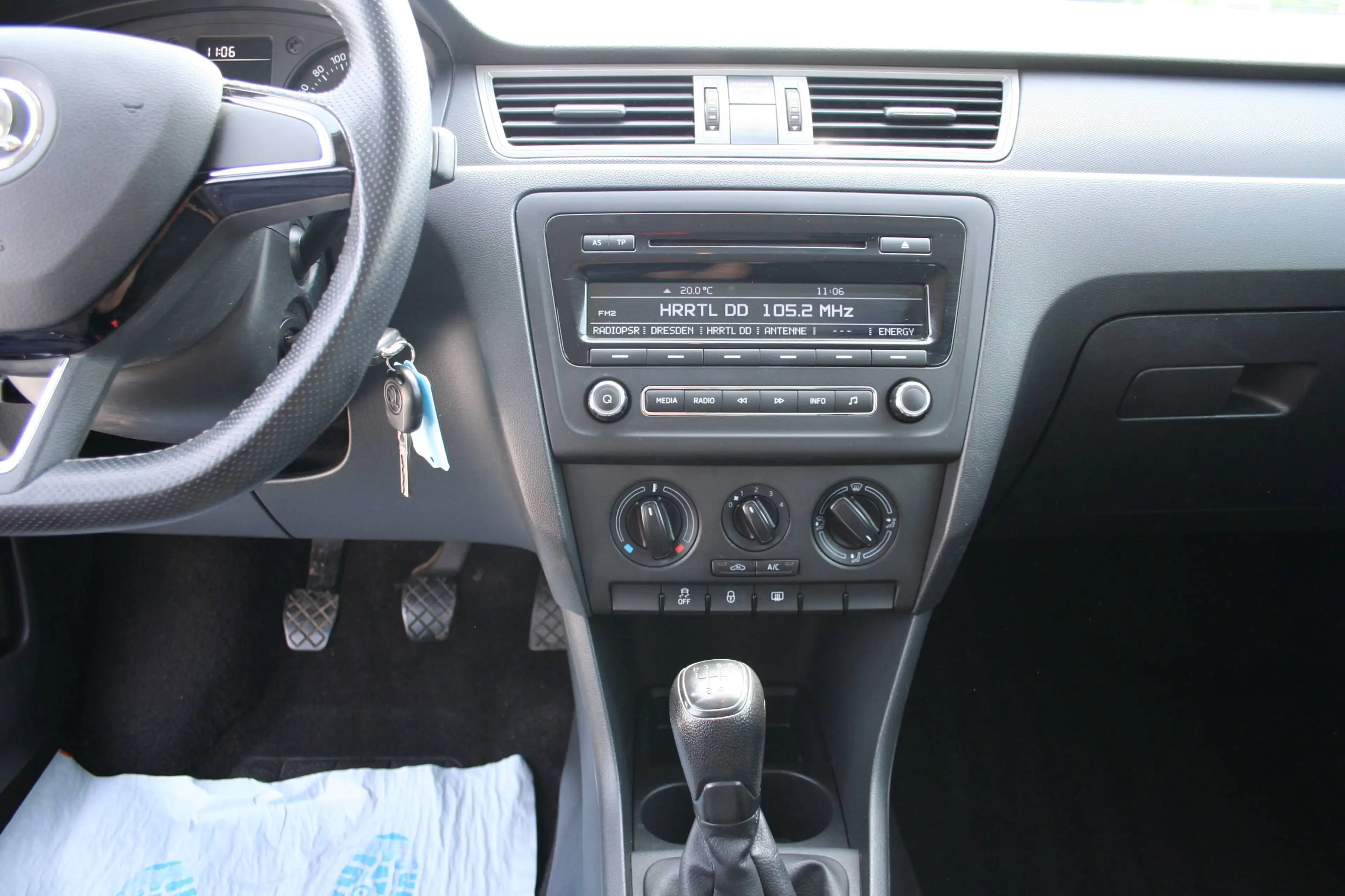 Skoda Rapid/Spaceback 1.2 TSI Cool Edition *Klima*SH* — photo 12
