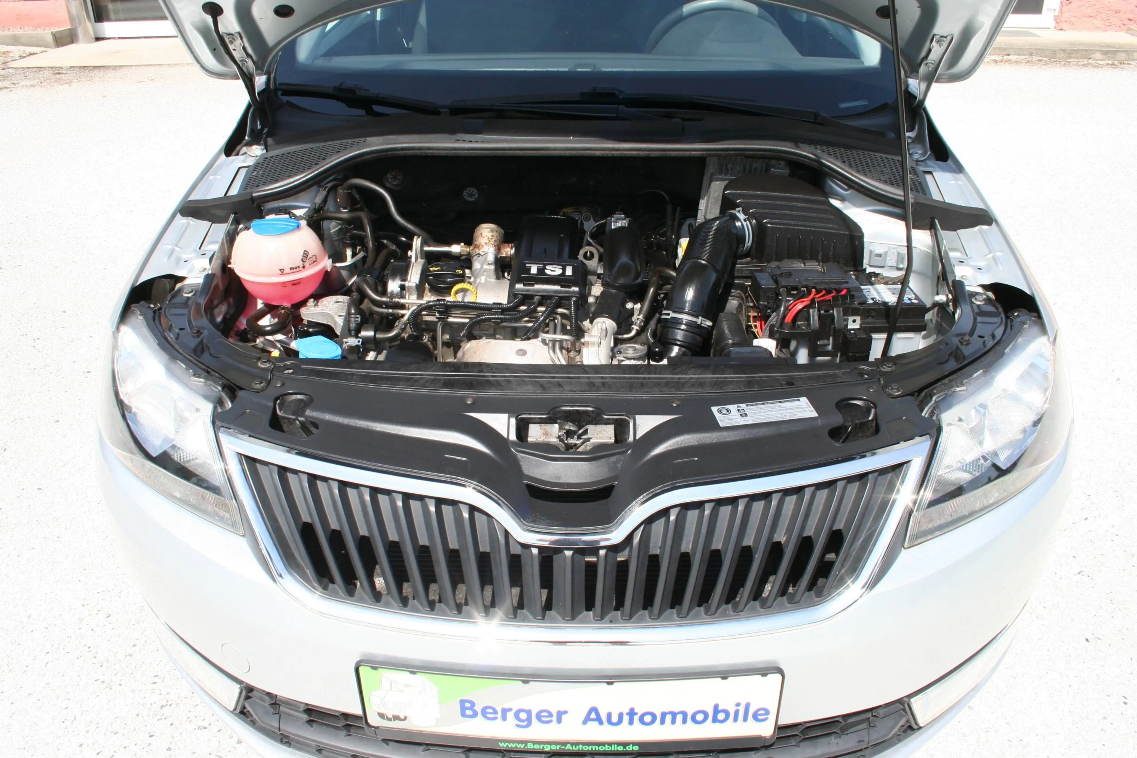 Skoda Rapid/Spaceback 1.2 TSI Cool Edition *Klima*SH* — photo 15