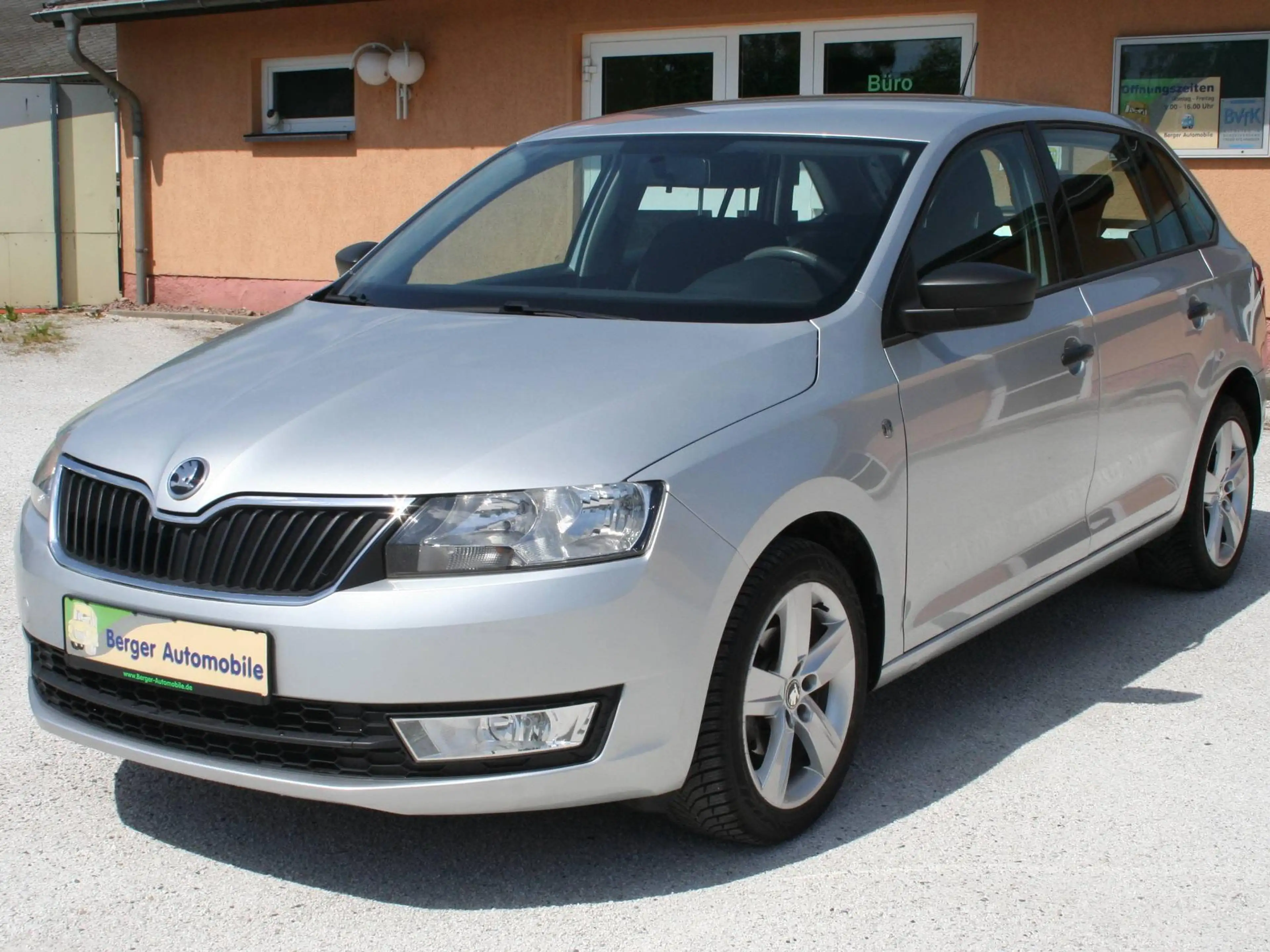 Skoda Rapid/Spaceback 1.2 TSI Cool Edition *Klima*SH* — photo 2
