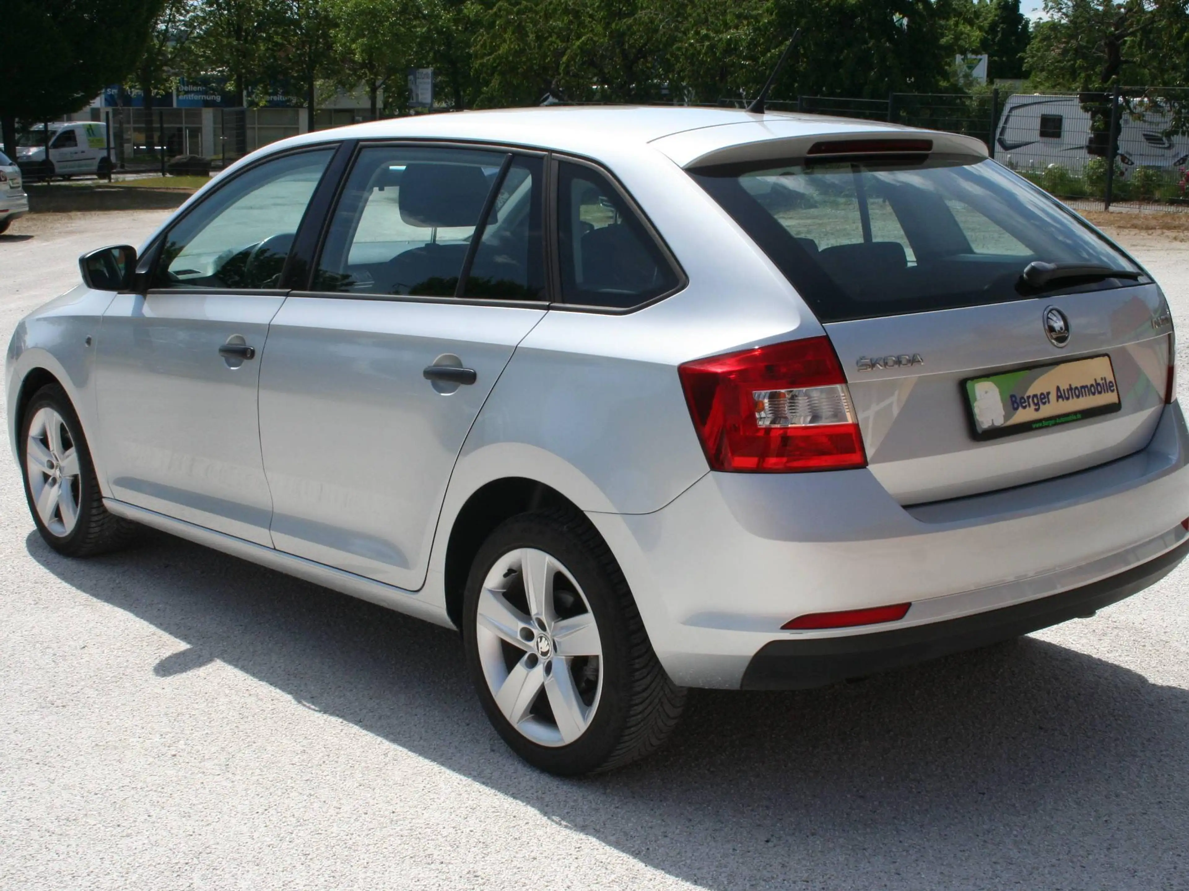 Skoda Rapid/Spaceback 1.2 TSI Cool Edition *Klima*SH* — photo 3