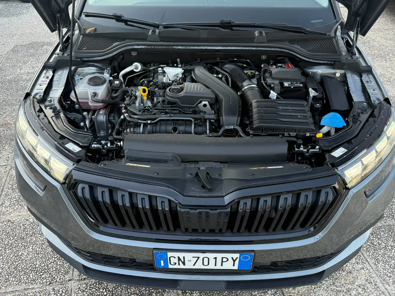 Skoda Kamiq " IMMACOLATA da VETRINA " Kamiq 1.5 tsi Black Dots 150cv, миниатюра 17