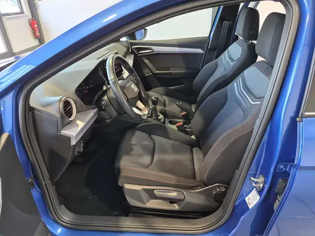 Seat Ibiza view 8