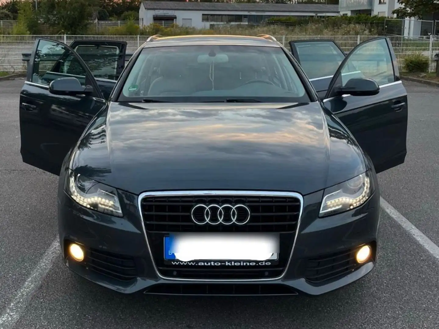 Audi A4 A4 Avant 1.8 TFSI Ambiente Grau - 1