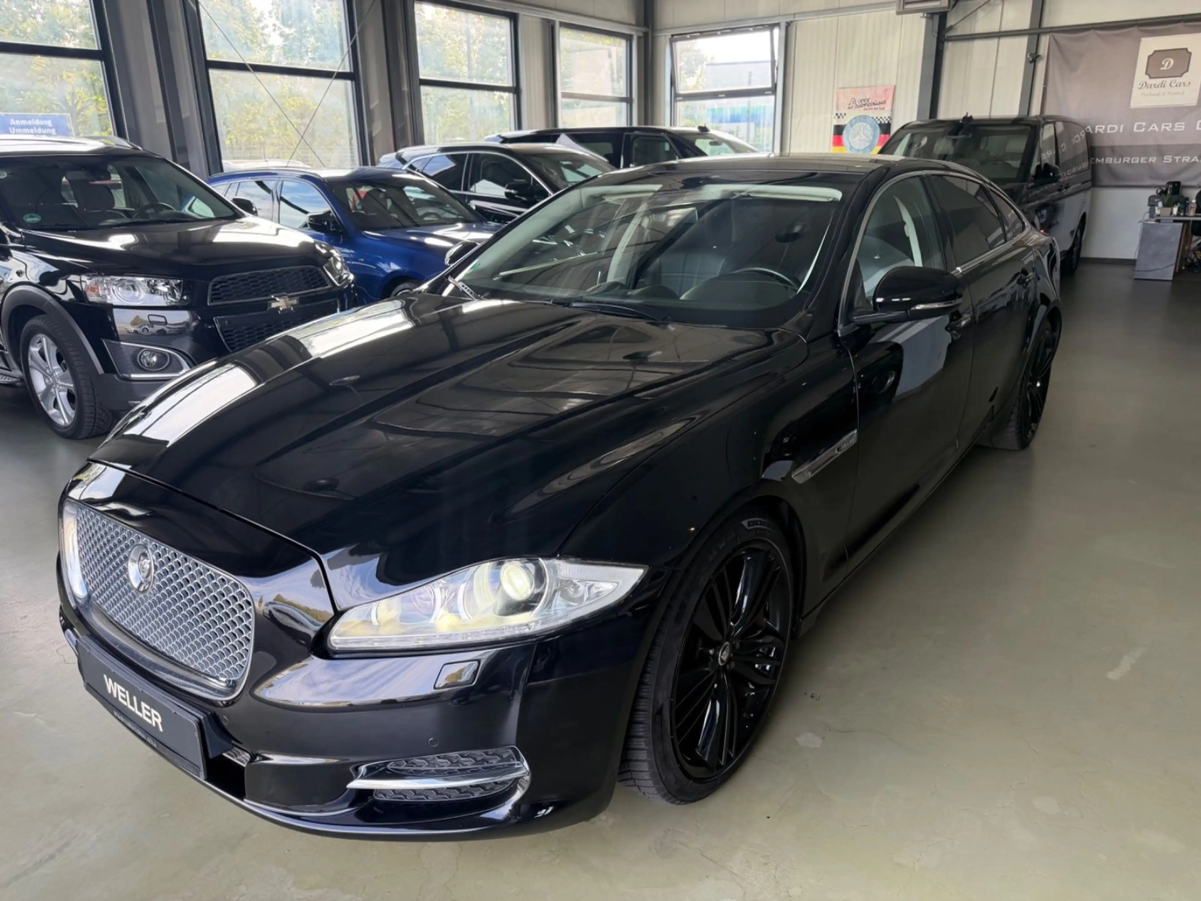 Jaguar XJ 5.0 V8 Premium Luxury Lang-Mega Voll!