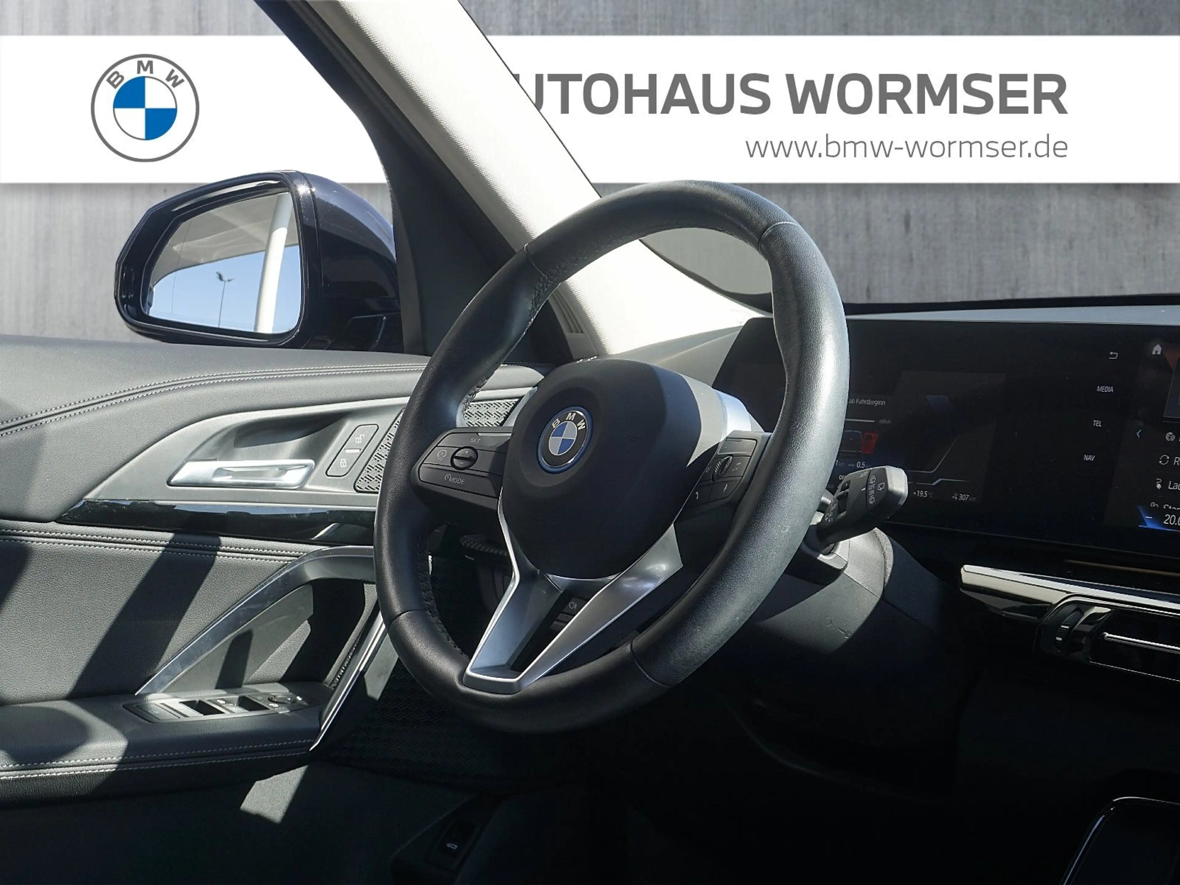 BMW iX1 xDrive30 xLine StHz+StKlima+Navi+Kamera+SHZ — photo 11