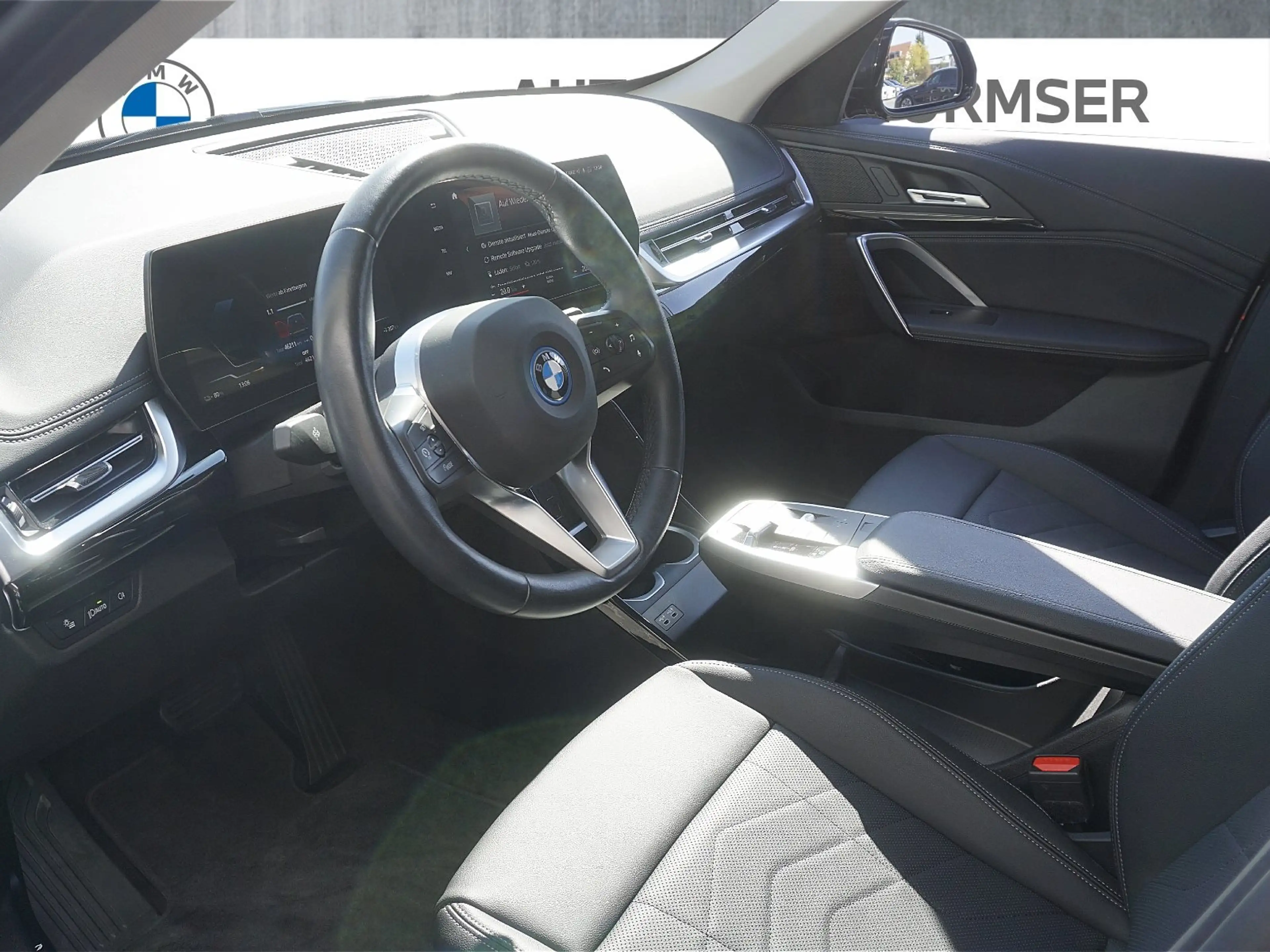 BMW iX1 xDrive30 xLine StHz+StKlima+Navi+Kamera+SHZ — photo 6
