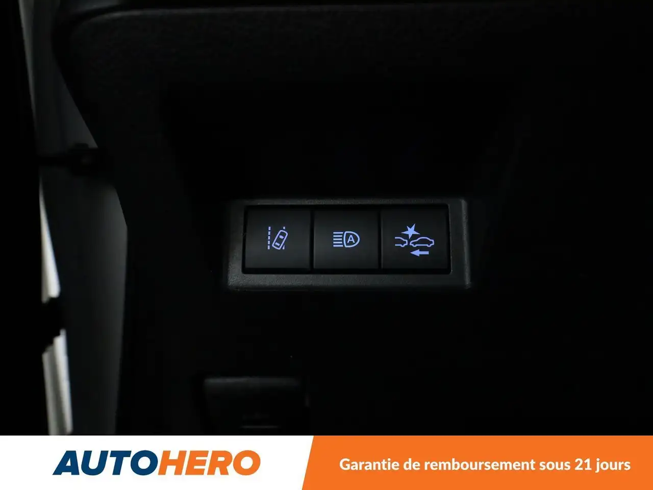 Toyota Yaris Yaris — photo 34