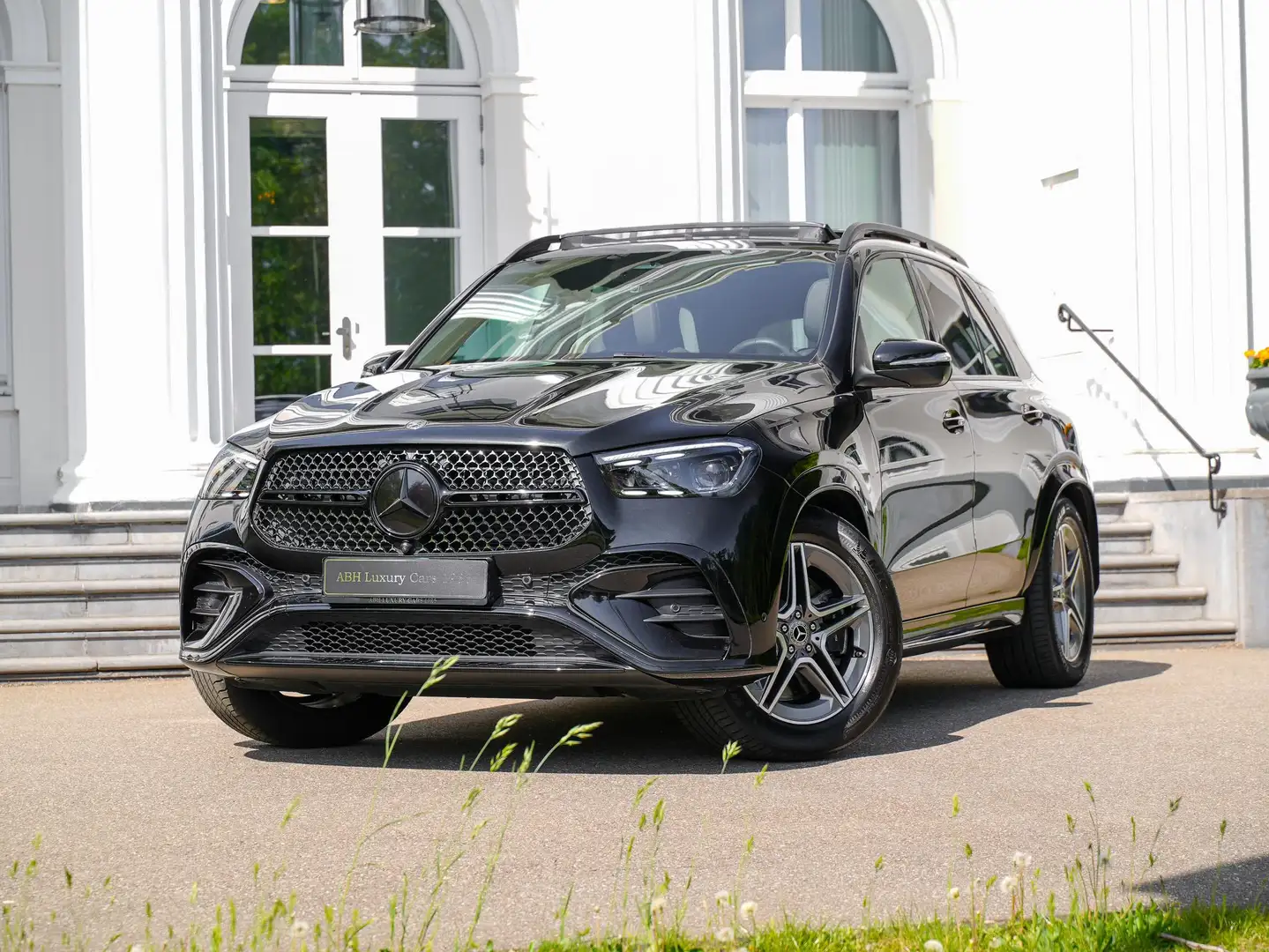 Mercedes-Benz GLE 400 e 4MATIC AMG Line Premium Plus | Panorama | Burmes Černá - 2
