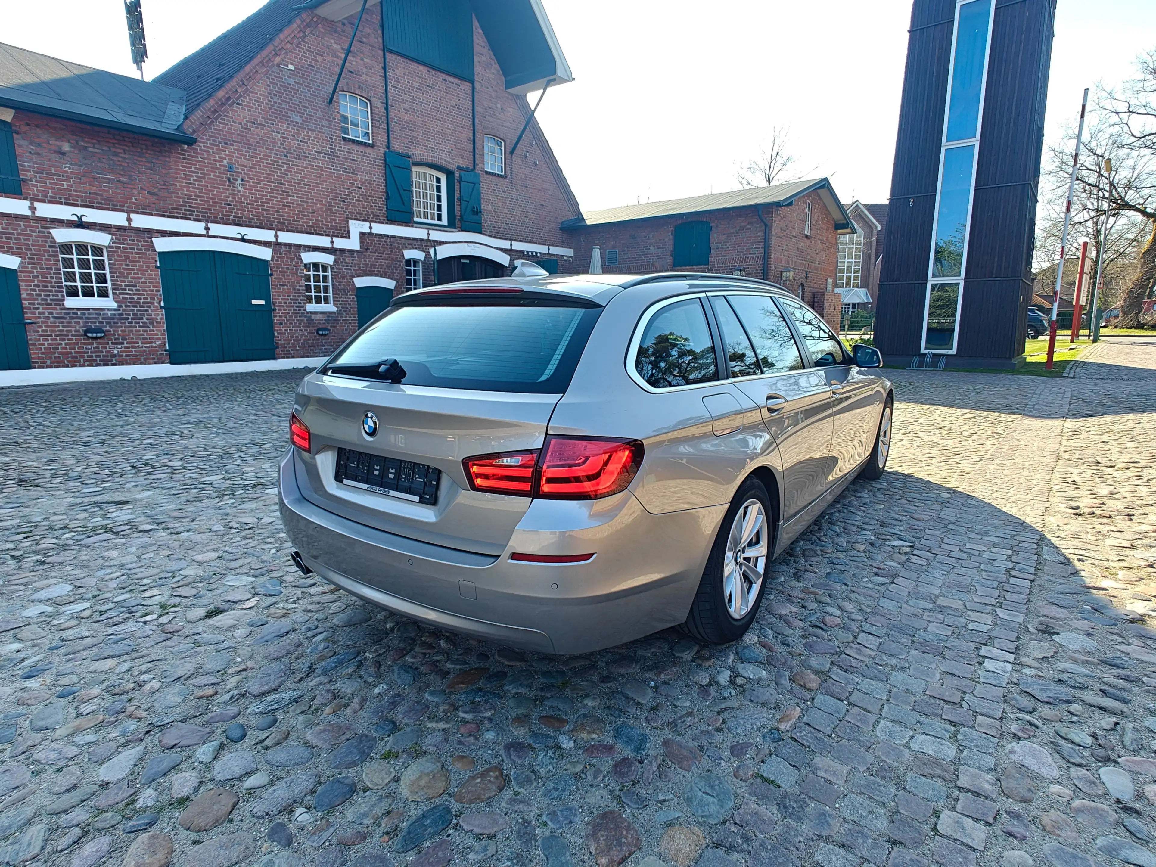 BMW 525 525d Automatik/ Panorama Dach -AHK — photo 7