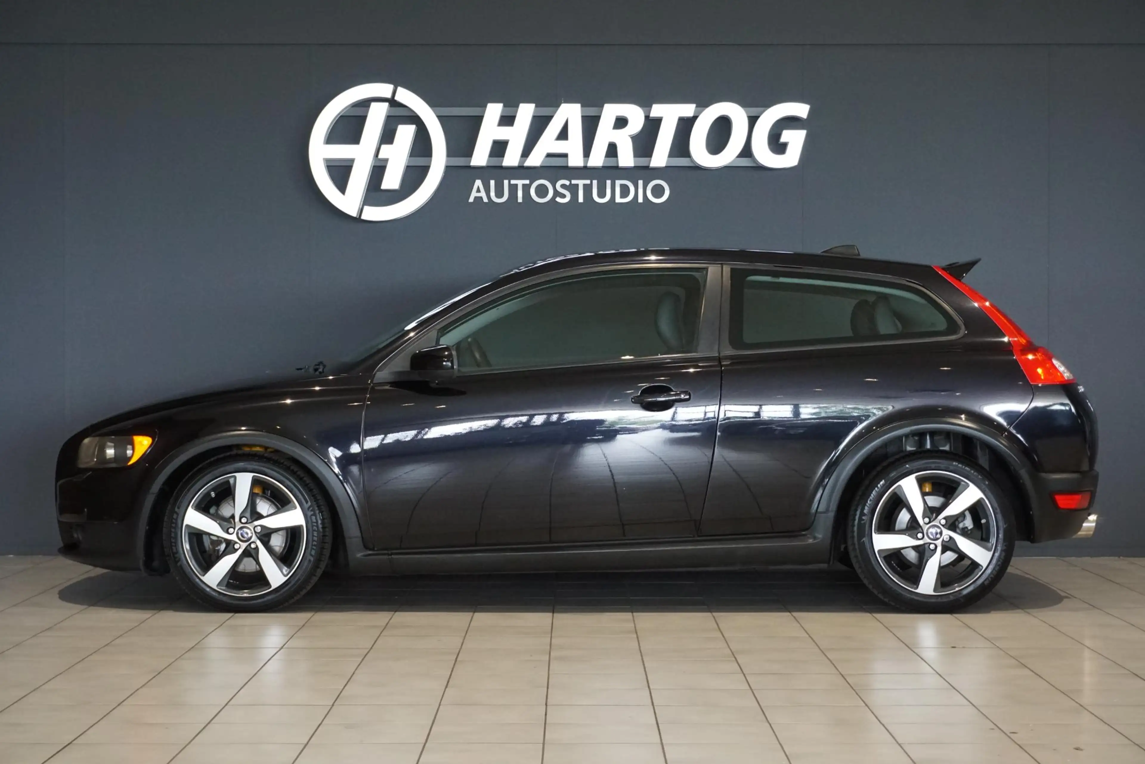 Volvo C30 2.5 T5 Summum 325PK STAGE 3 + volledige historie a — photo 5
