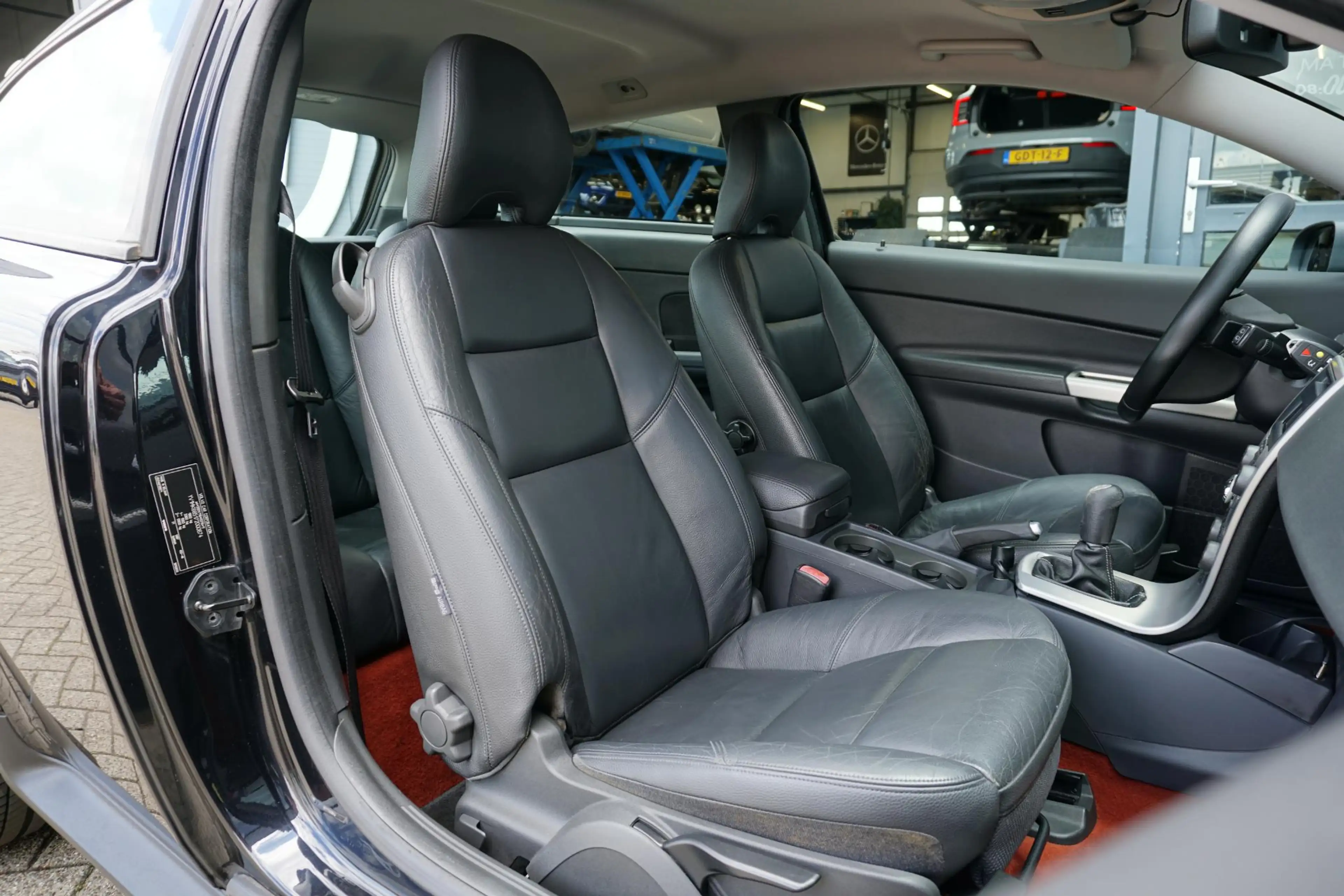 Volvo C30 2.5 T5 Summum 325PK STAGE 3 + volledige historie a — photo 8