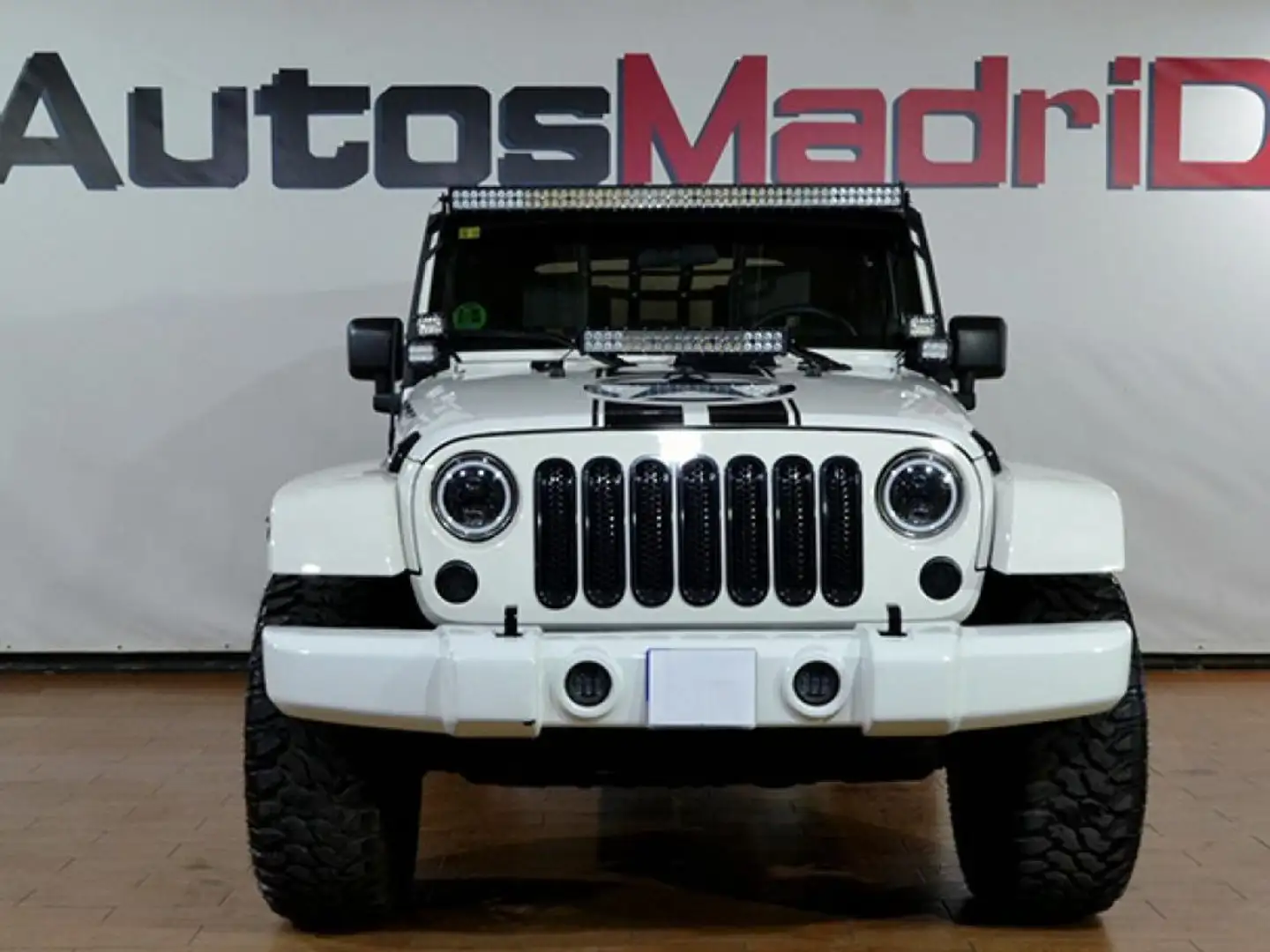 Jeep Wrangler 3.8 Rubicon Auto 4WD Bílá - 2