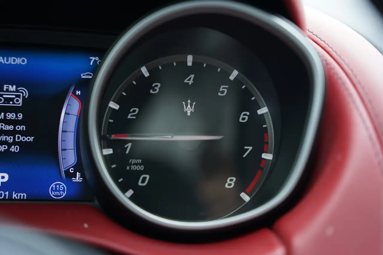 Maserati Levante снимка Maserati Levante