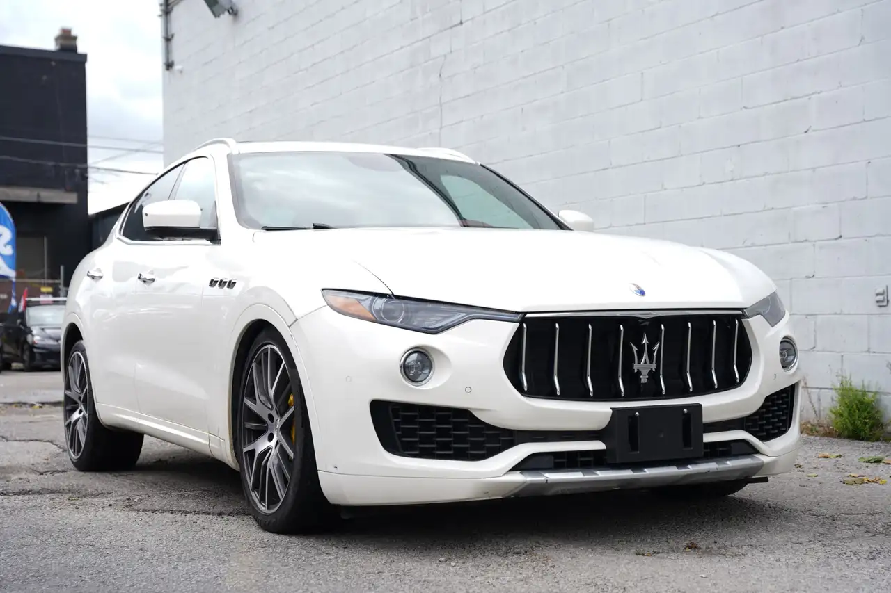 Maserati Levante снимка Maserati Levante
