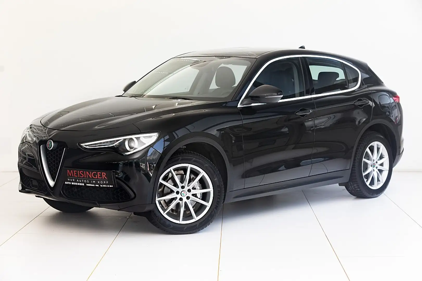 Alfa Romeo Stelvio Super 2,0 ATX AWD Schwarz - 1