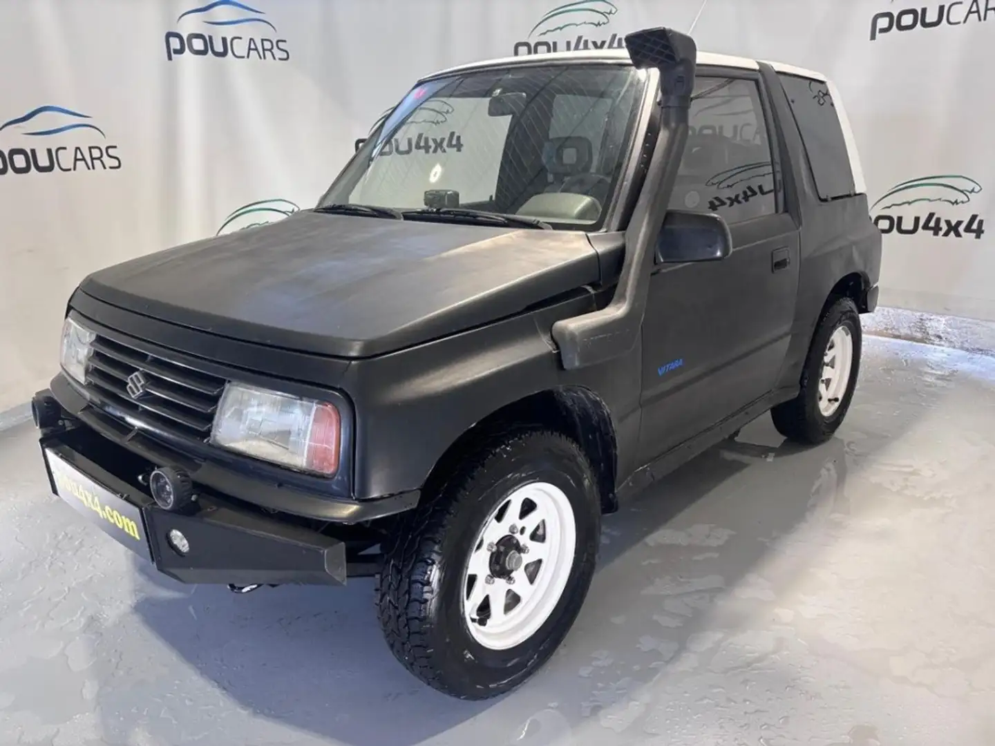 Suzuki Vitara 1.6 Techo Metálico Lujo Gris - 2