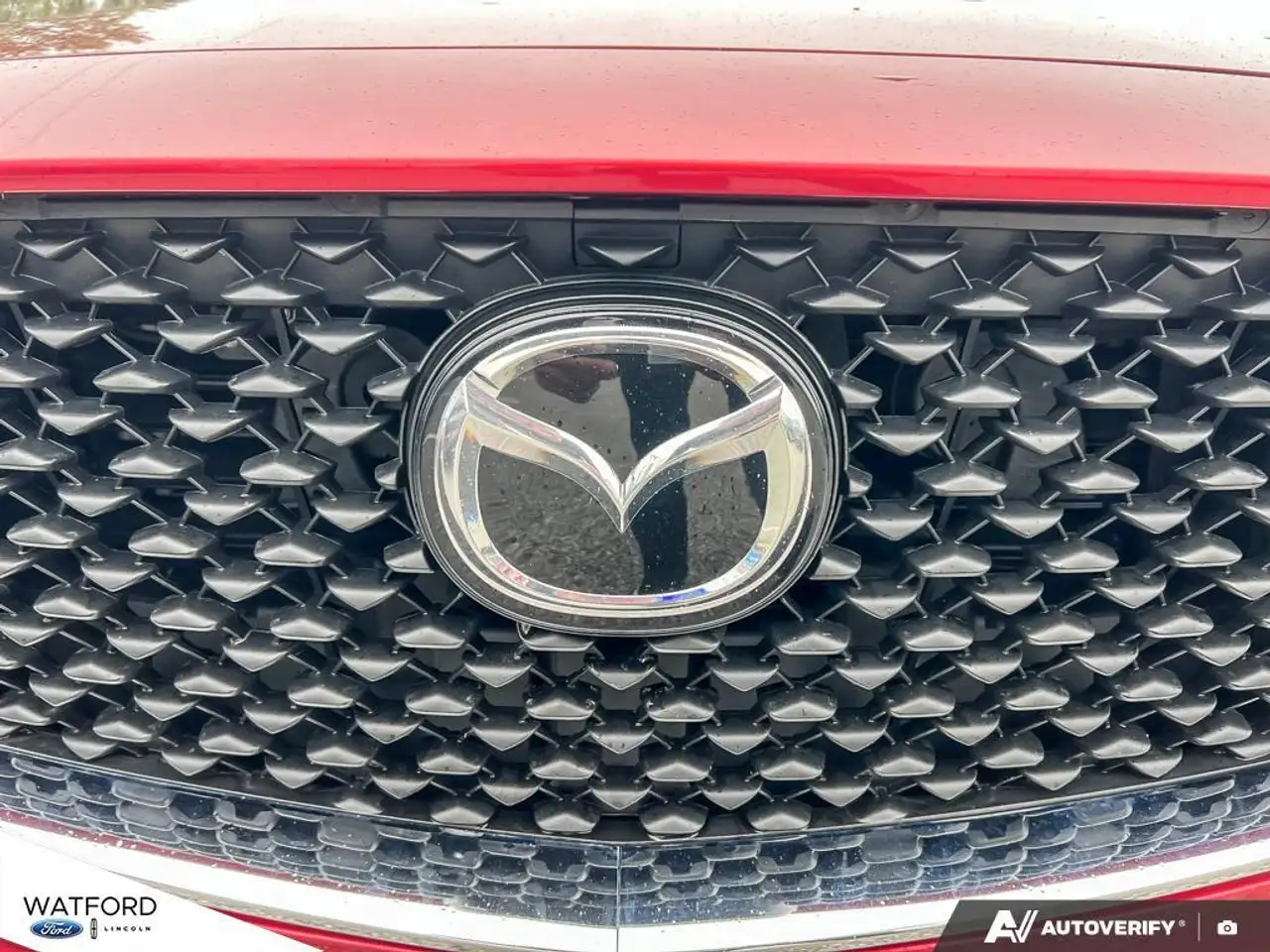 Mazda CX-30 снимка Mazda CX-30