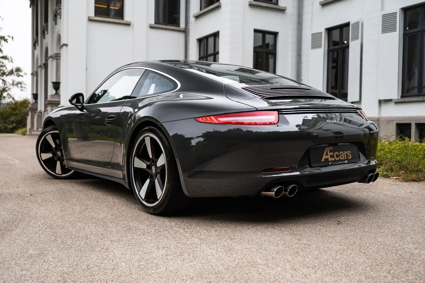 Porsche 991 911 CARRERA S / 50 JAHRE JUBI / NUMBER 602 OF 1963 Gris - 2