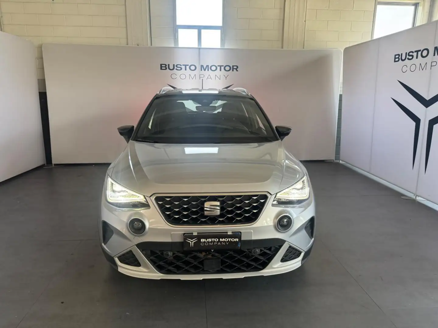 SEAT Arona 1.0 EcoTSI XPERIENCE SEAT USATO CERTIFICATO Argento - 2