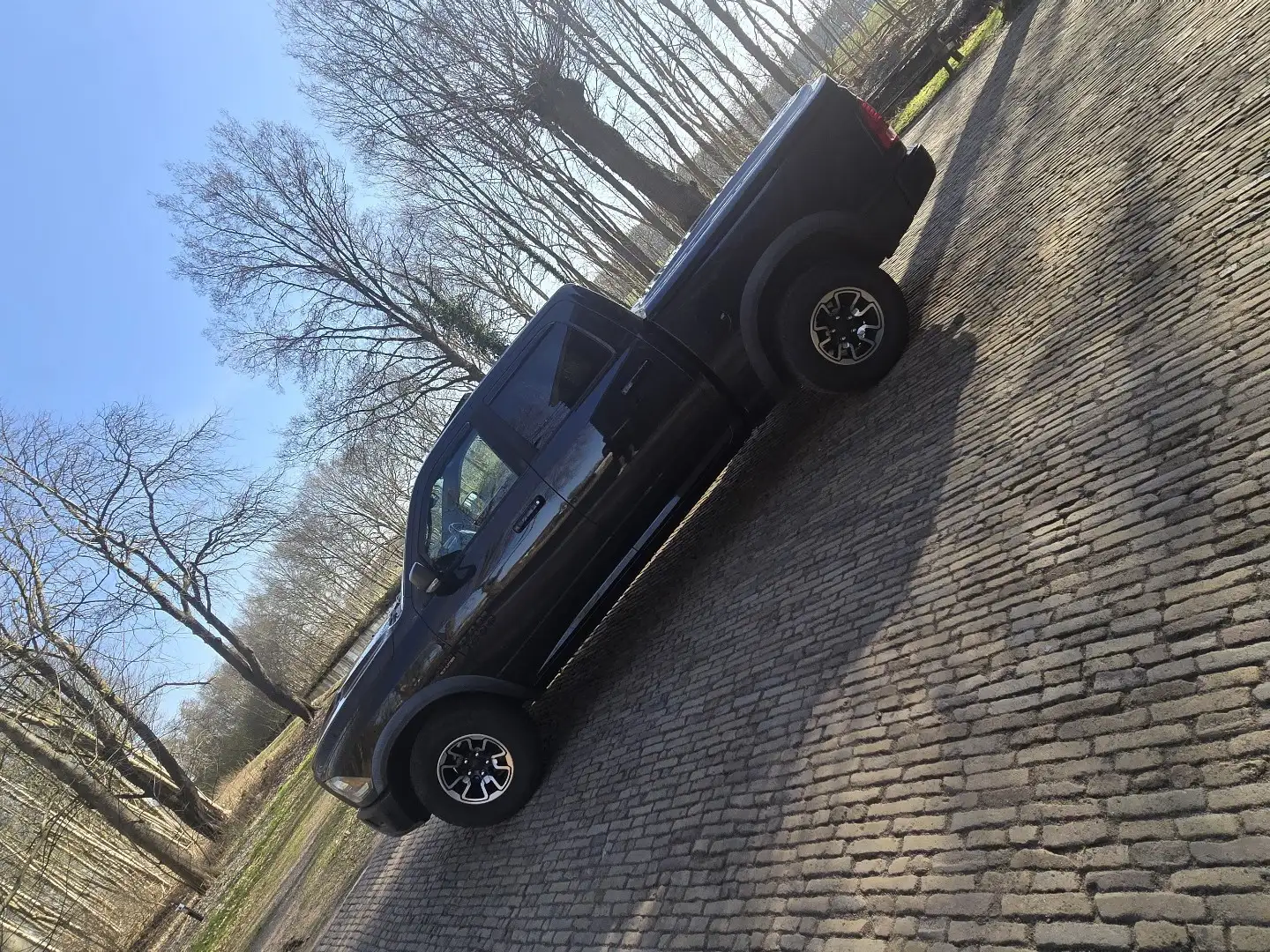 Dodge RAM 5.7 V8 5'7 Rebel - 2