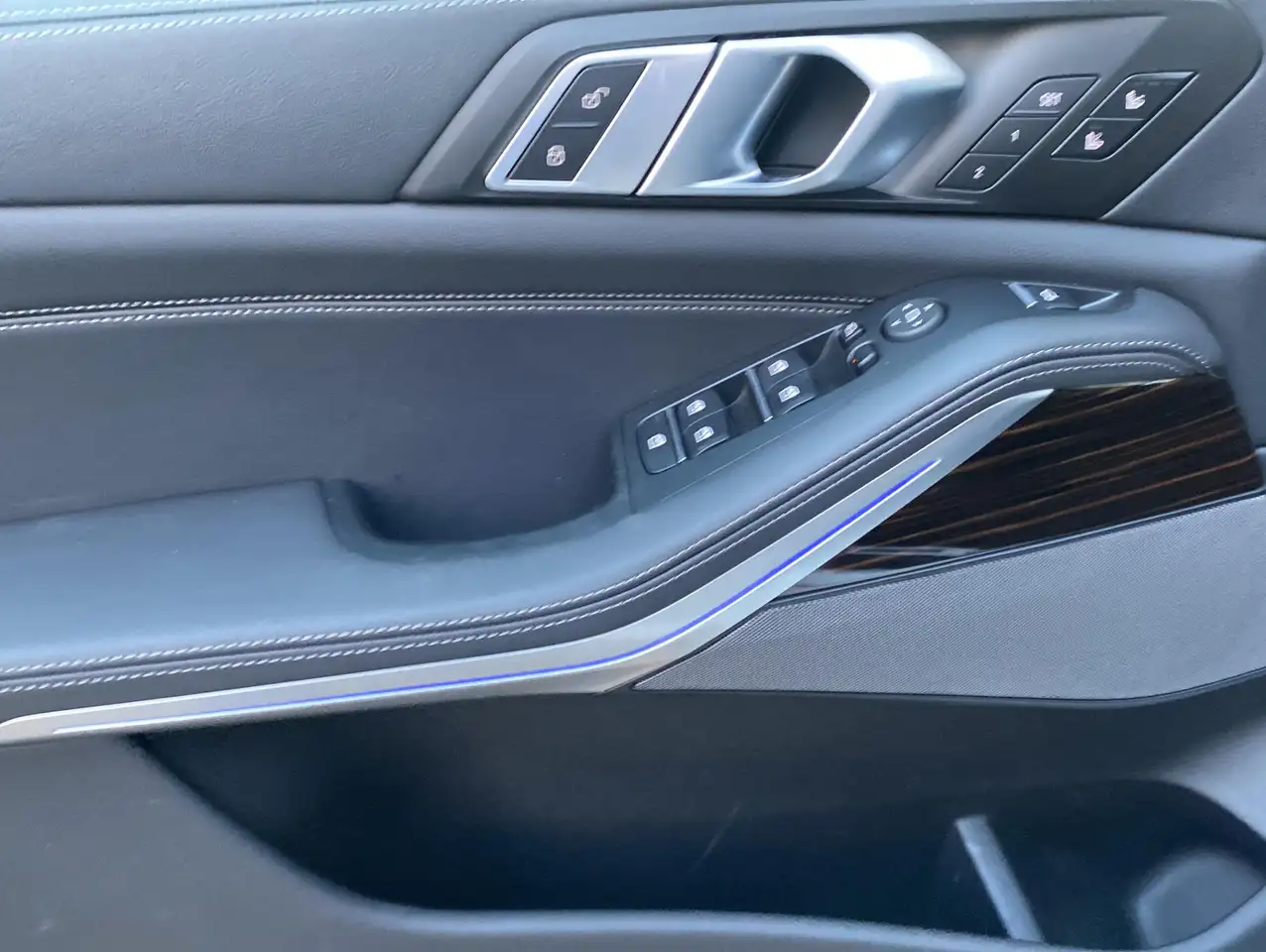 BMW X5 30 d xDrive*M SportPro*IconicGlow*DAB+*H&K 8