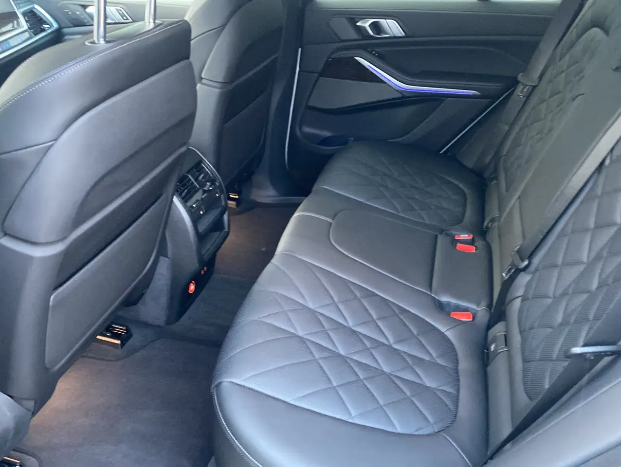 BMW X5 30 d xDrive*M SportPro*IconicGlow*DAB+*H&K 12