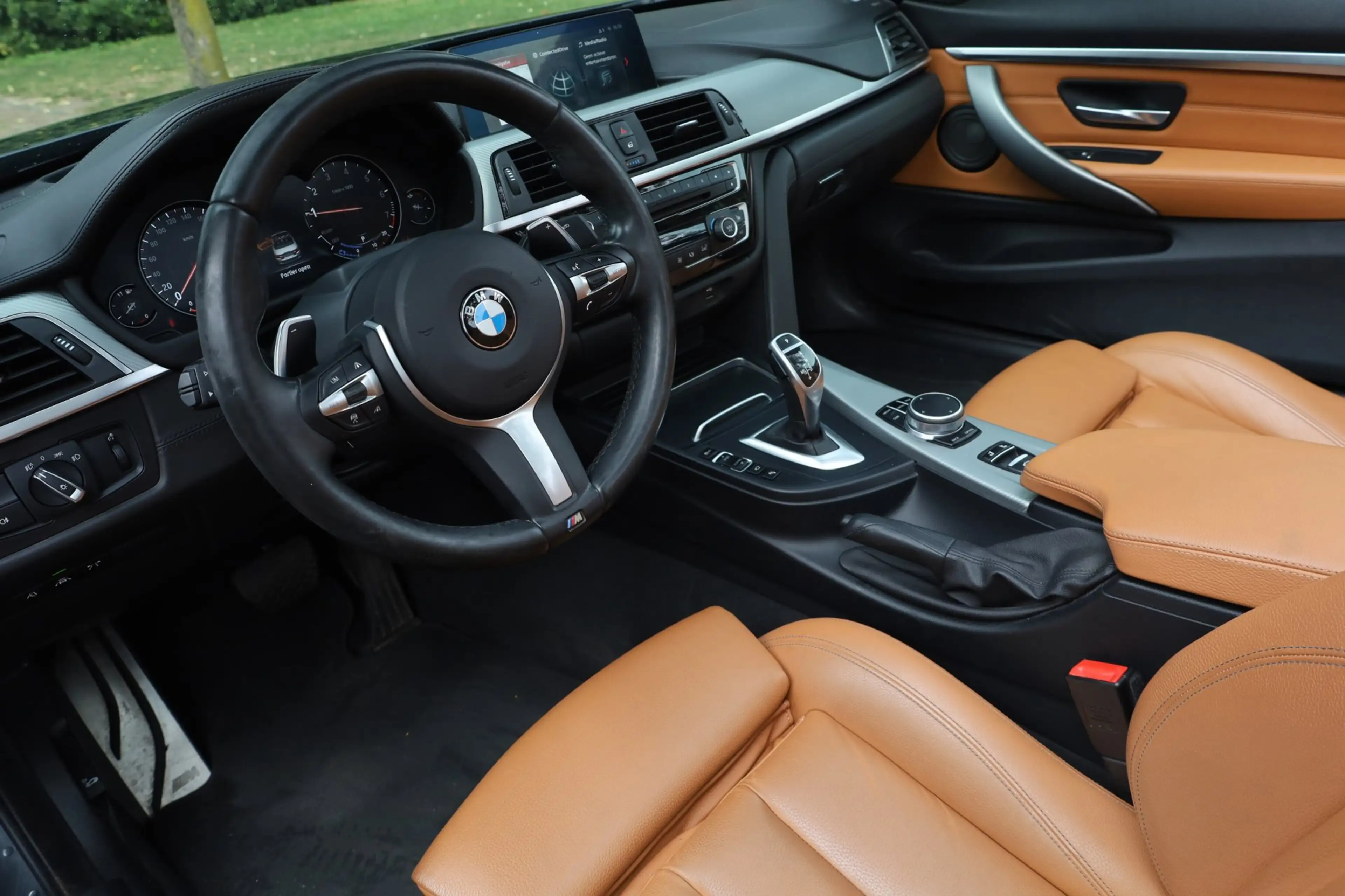 BMW 440 4-serie Cabrio 440i High Executive Aut. | M-Pakket — photo 2