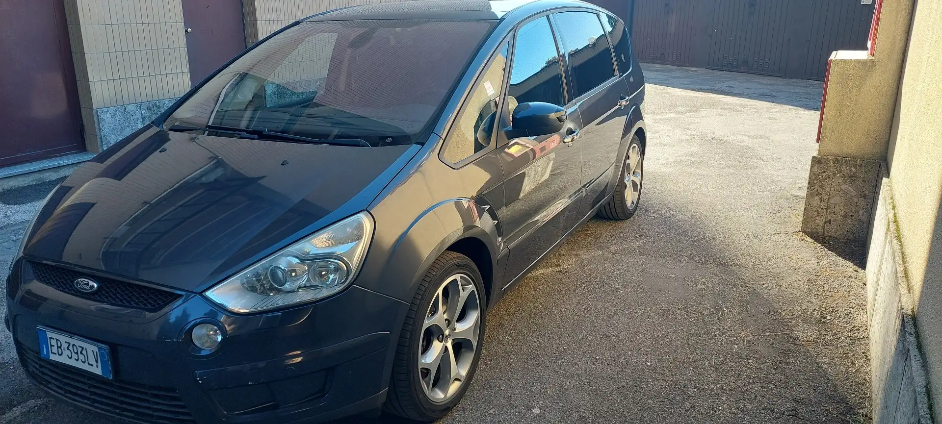Ford S-Max 2.0 tdci Titanium dpf 7 posti - 2