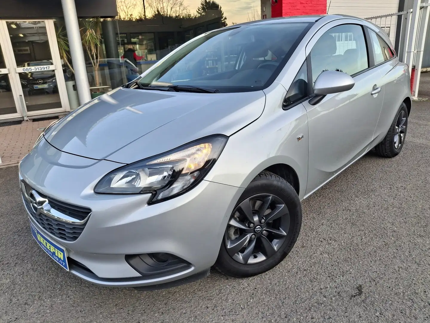 Opel Corsa Corsa 1.4Ess 100cv 6Vit 9250km GPS/BT/AIRCO/APS... Argent - 1
