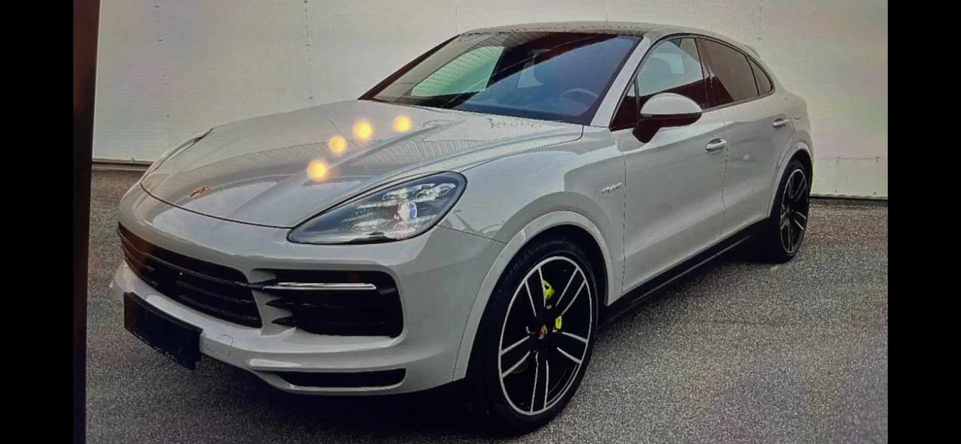 Porsche Cayenne Cayenne Coupe E-Hybrid PHEV 17,9 kWh Aut. Grau - 2