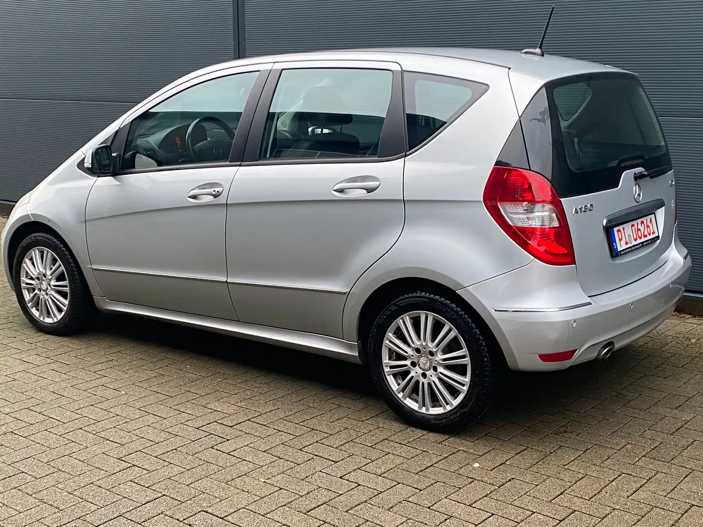 Mercedes-Benz A 180 CDI Elegance * Checkheft * TÜV neu * Top Silber - 2