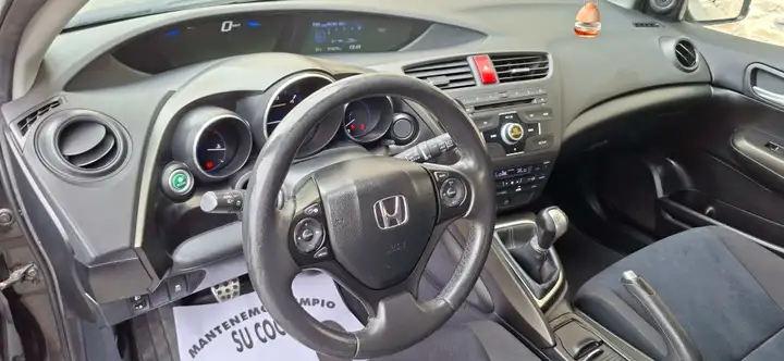 Honda Civic 2.2 i-DTEC EXECUTIVE NAVI 2013, foto 28