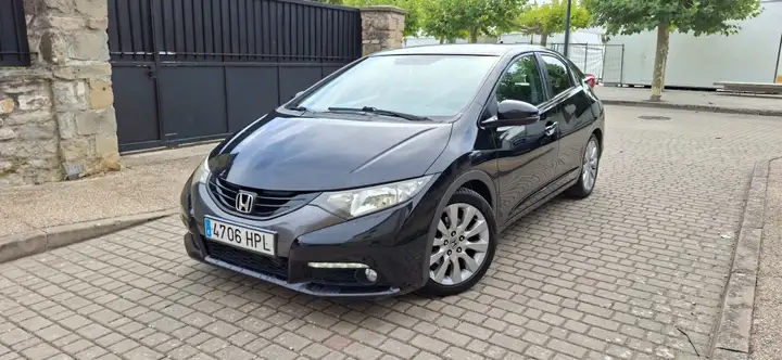 Honda Civic 2.2 i-DTEC EXECUTIVE NAVI 2013, foto 19